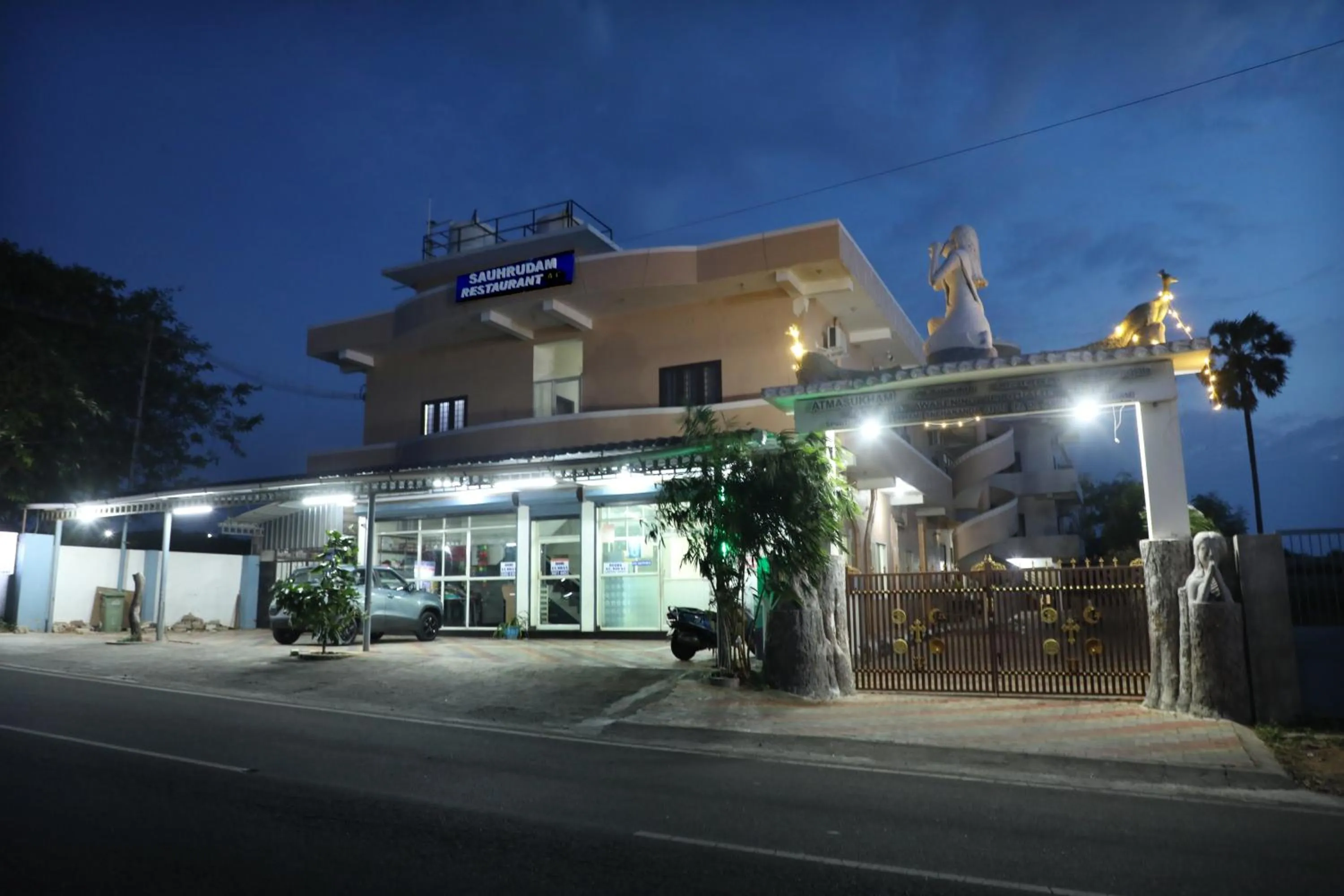 Property building in Sauhrudam Resort and Restaurant-Kanyakumari