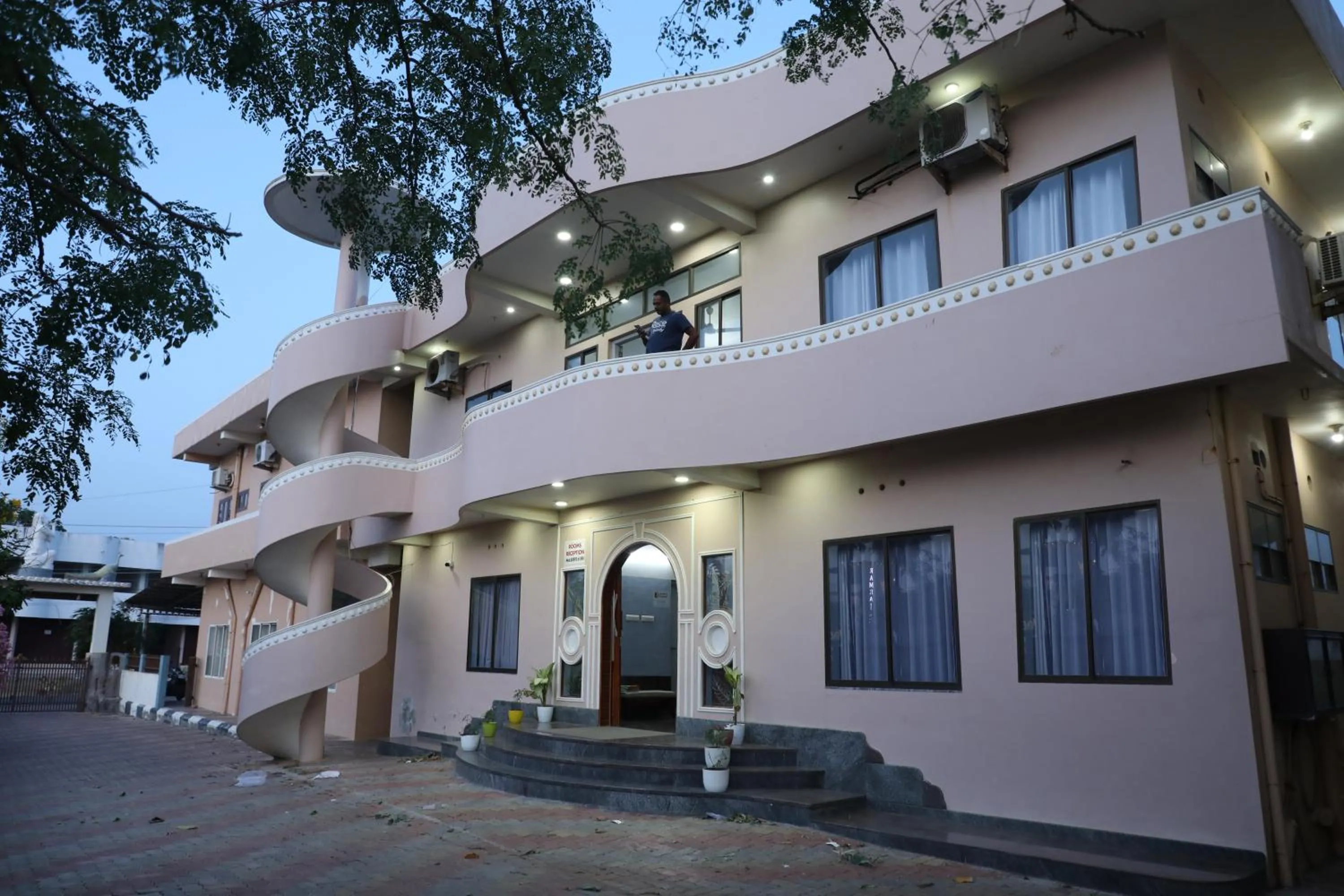 Property building in Sauhrudam Resort and Restaurant-Kanyakumari