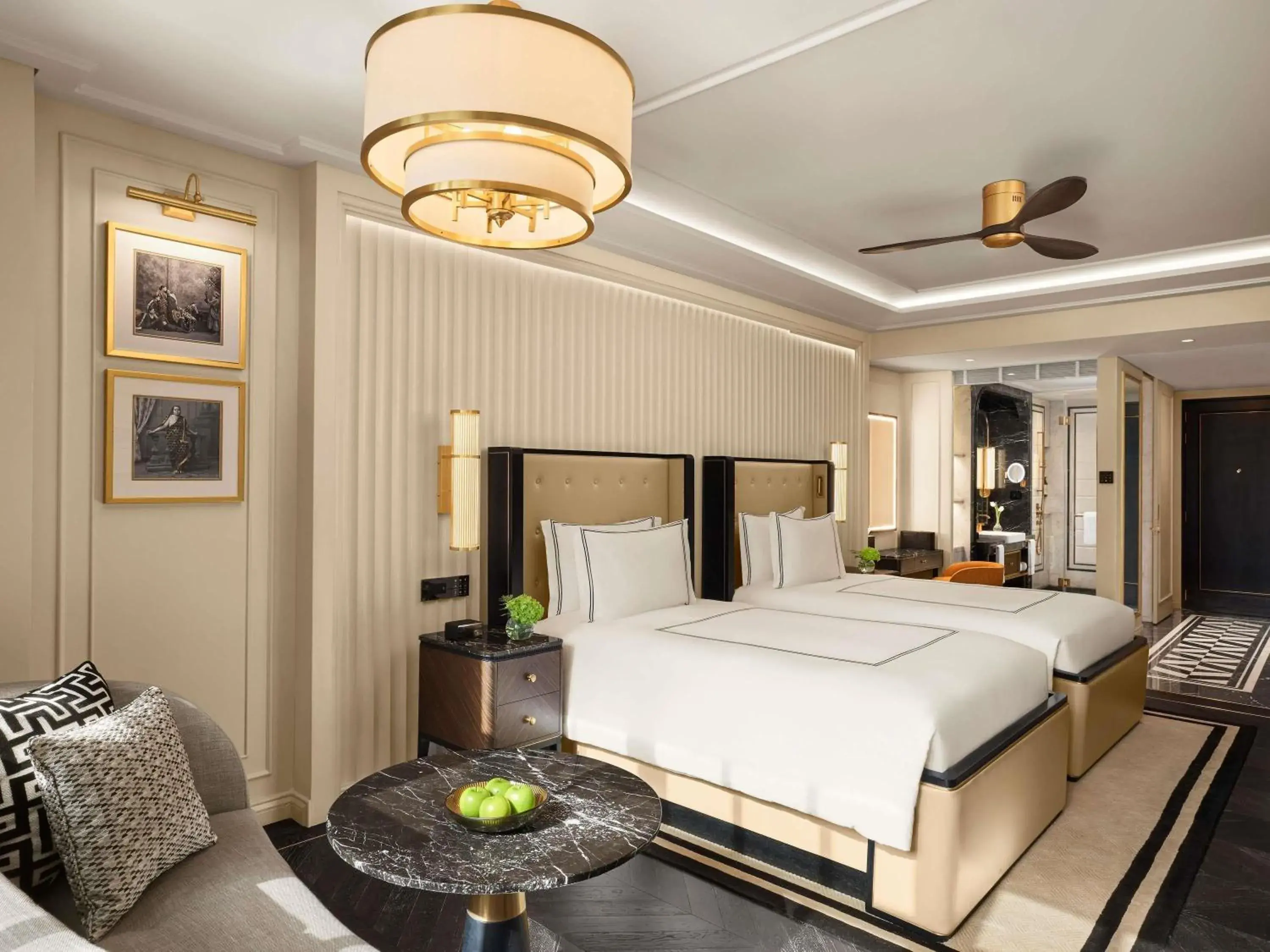 Bedroom, Bed in Fairmont Mumbai Bedroom, Bed in Fairmont Mumbai