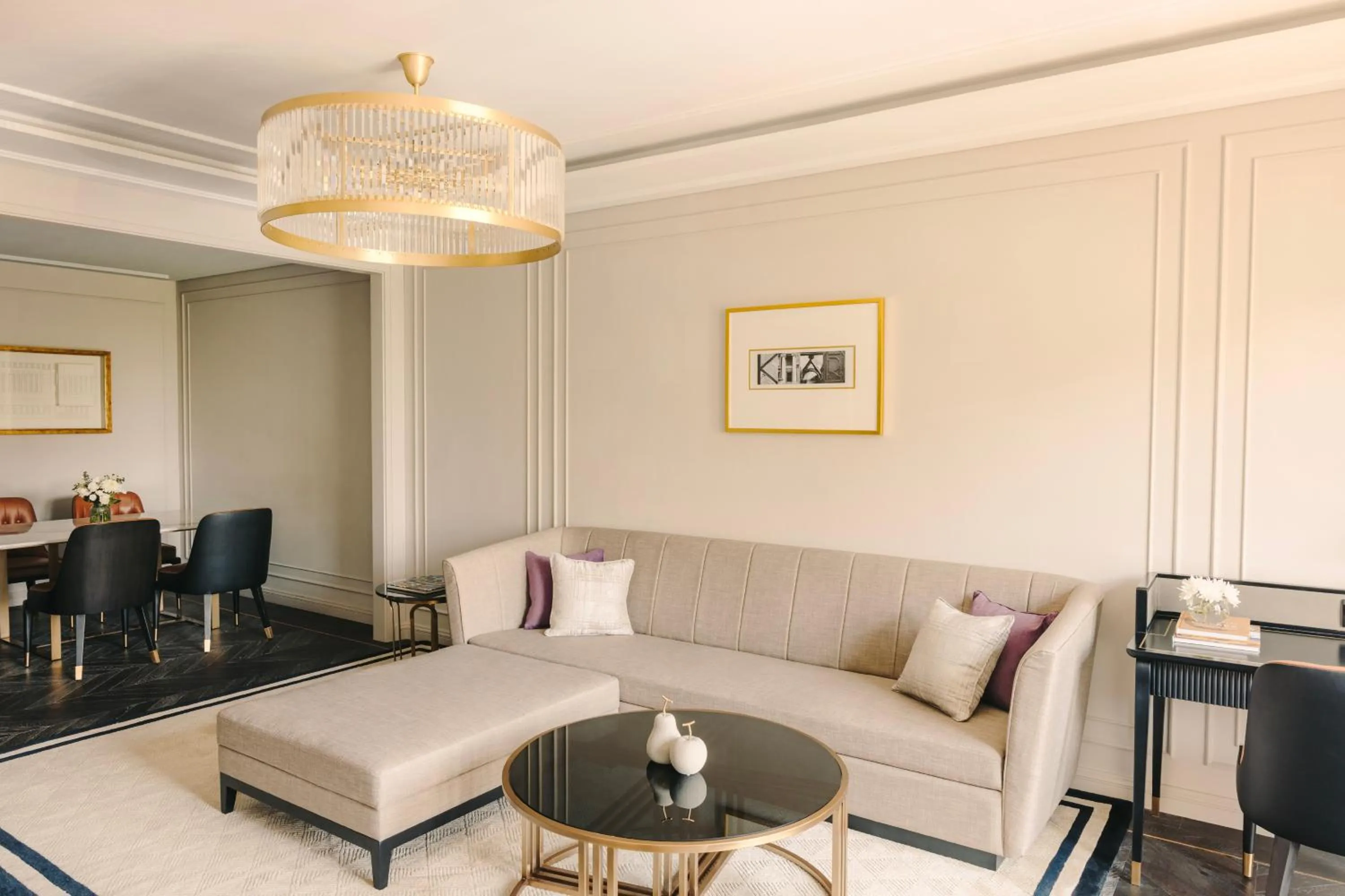 Living room in Fairmont Mumbai