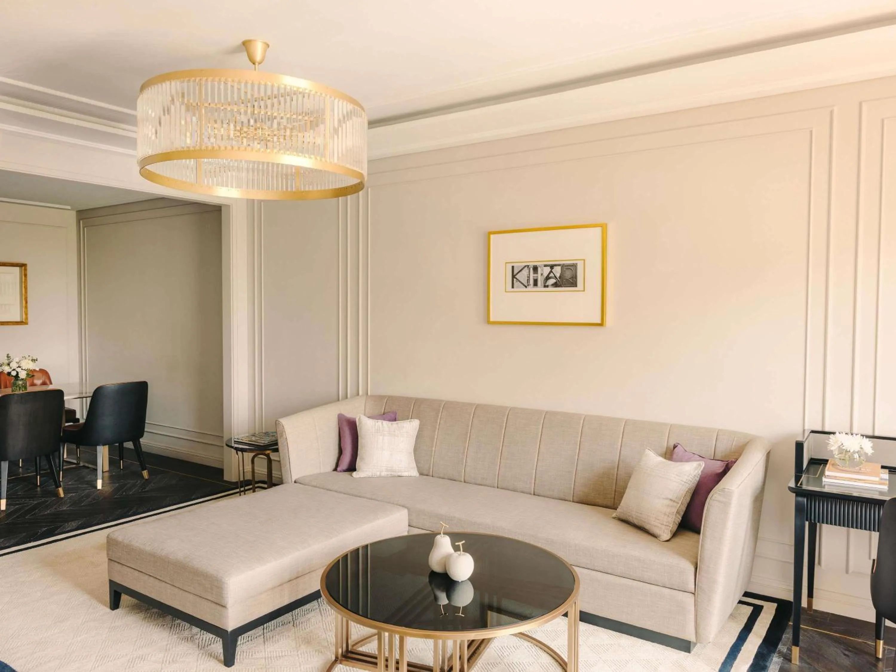 Bedroom in Fairmont Mumbai