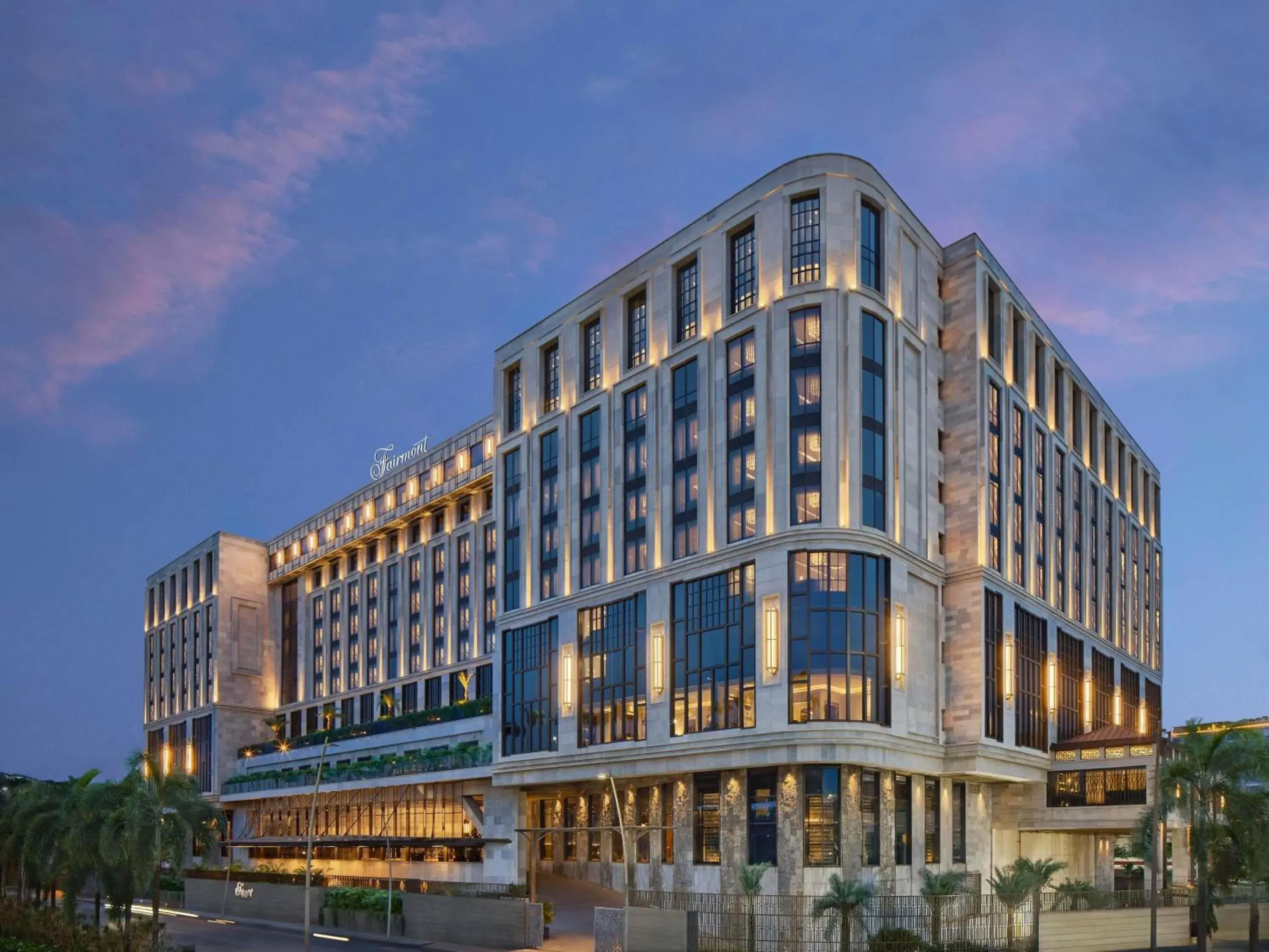 Property building in Fairmont Mumbai Property building in Fairmont Mumbai