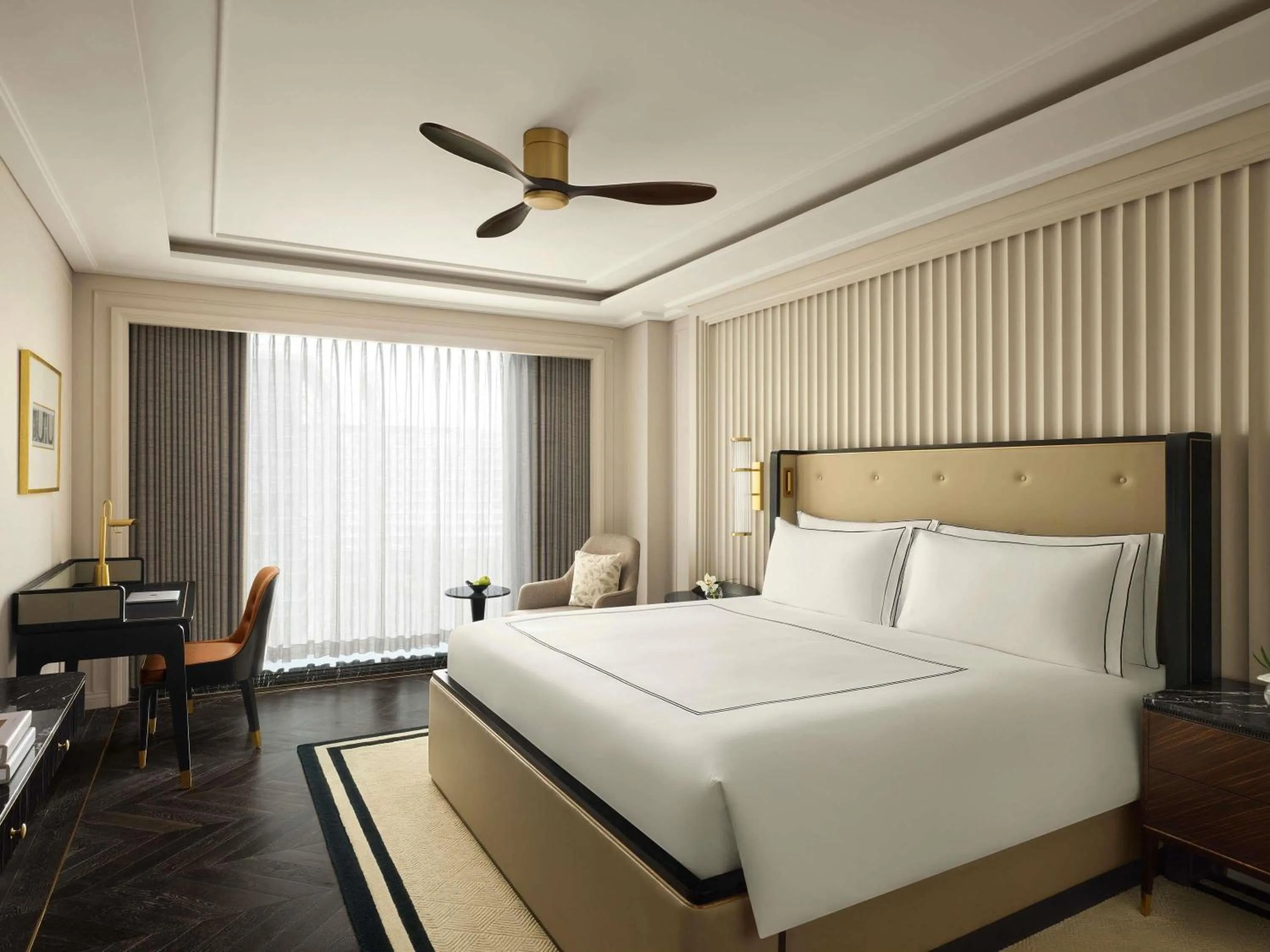 Bedroom, Bed in Fairmont Mumbai