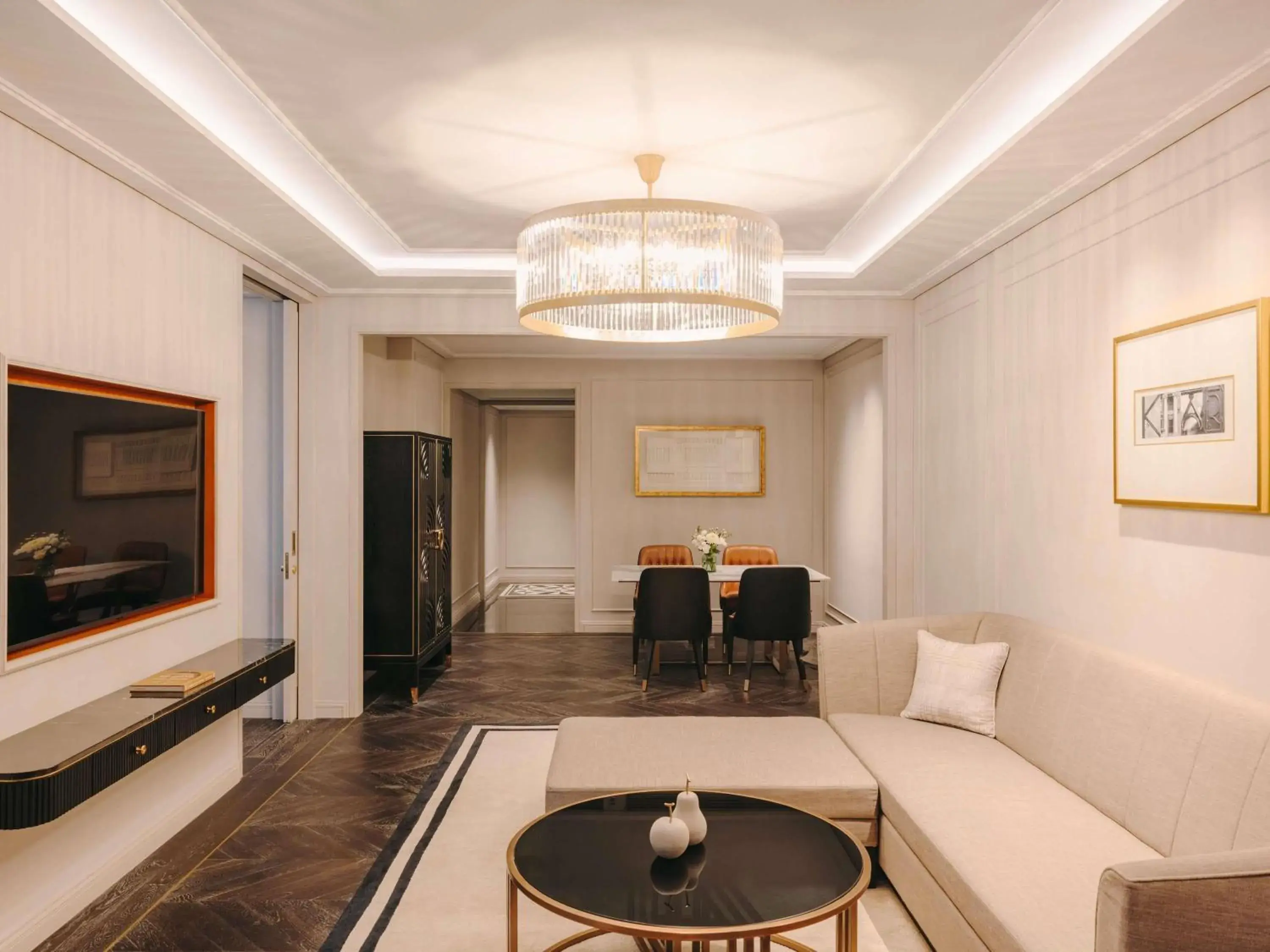 Farimont King Suite with Fairmont Gold Lounge Access in Fairmont Mumbai Farimont King Suite with Fairmont Gold Lounge Access in Fairmont Mumbai