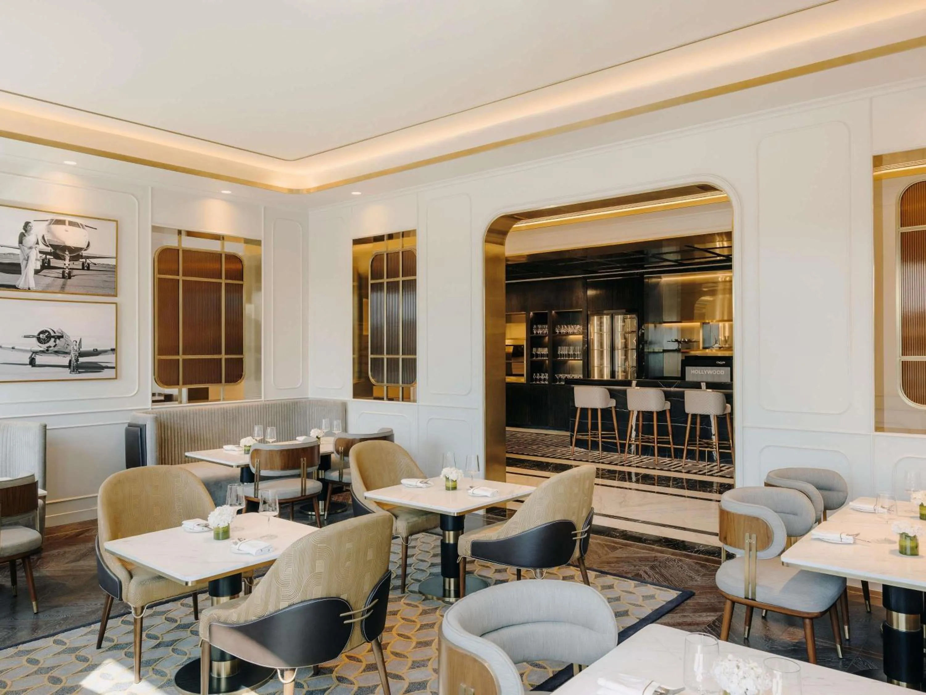 Bedroom in Fairmont Mumbai