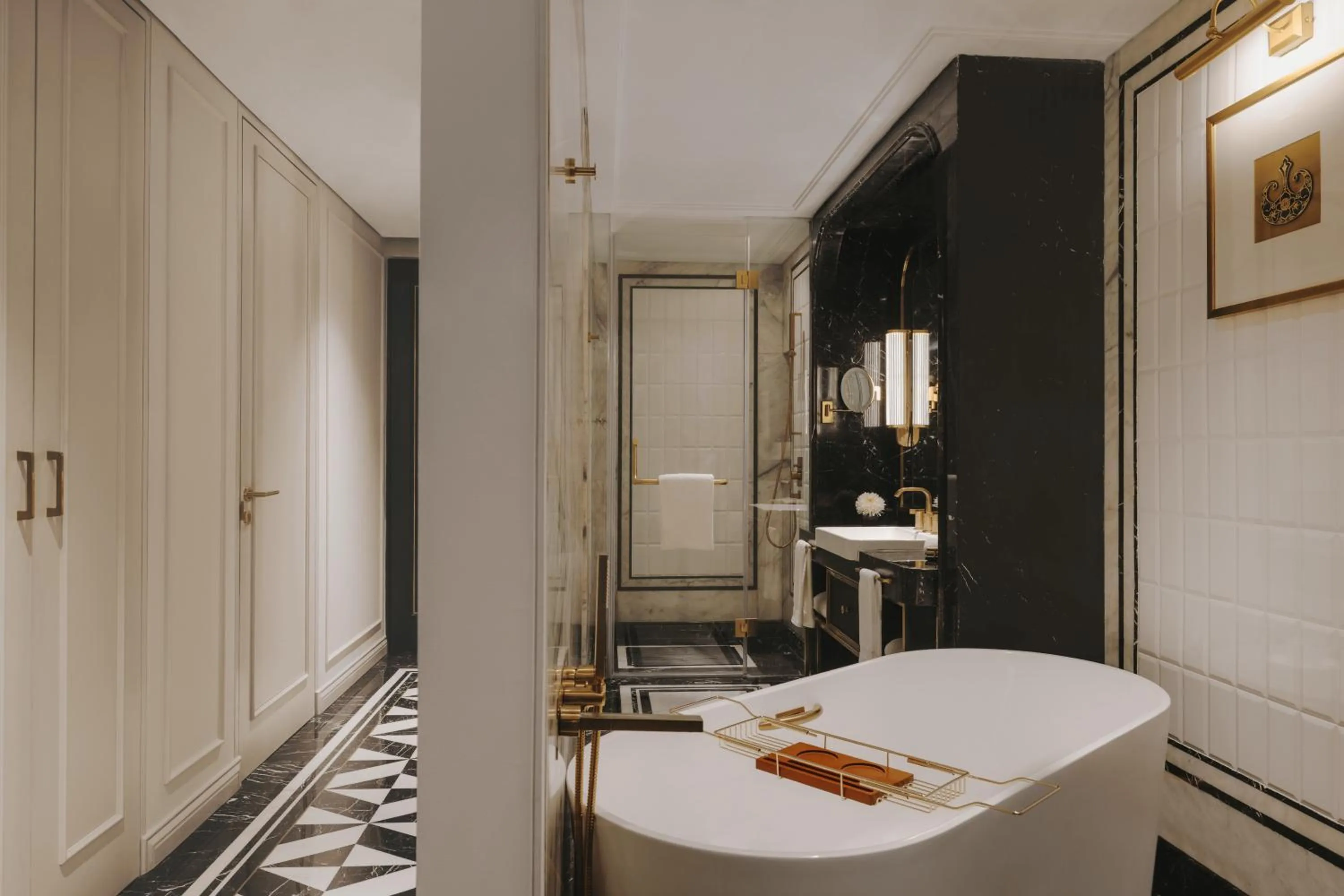 Bathroom in Fairmont Mumbai