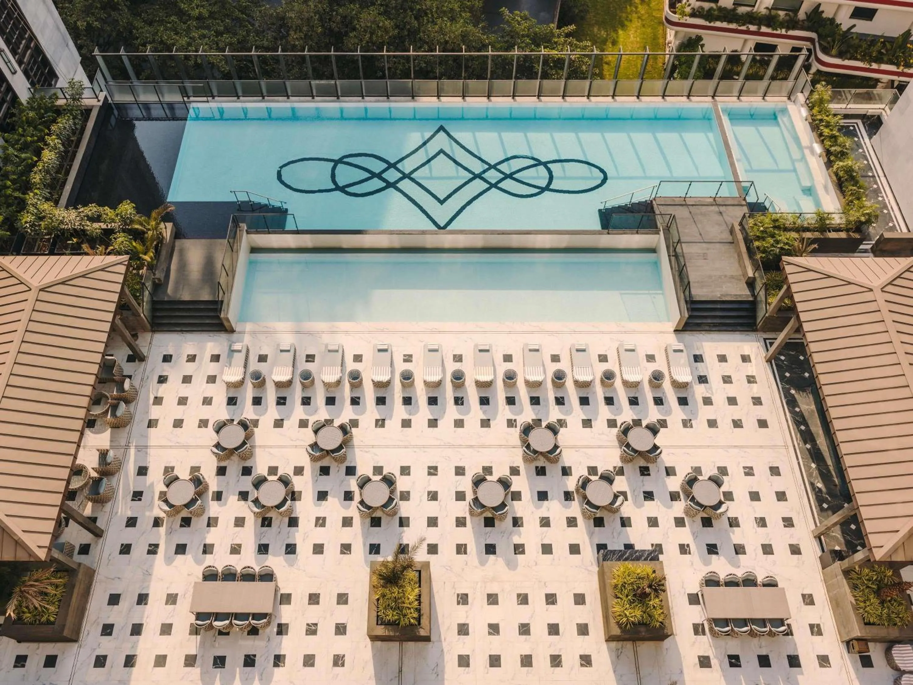 Property building in Fairmont Mumbai