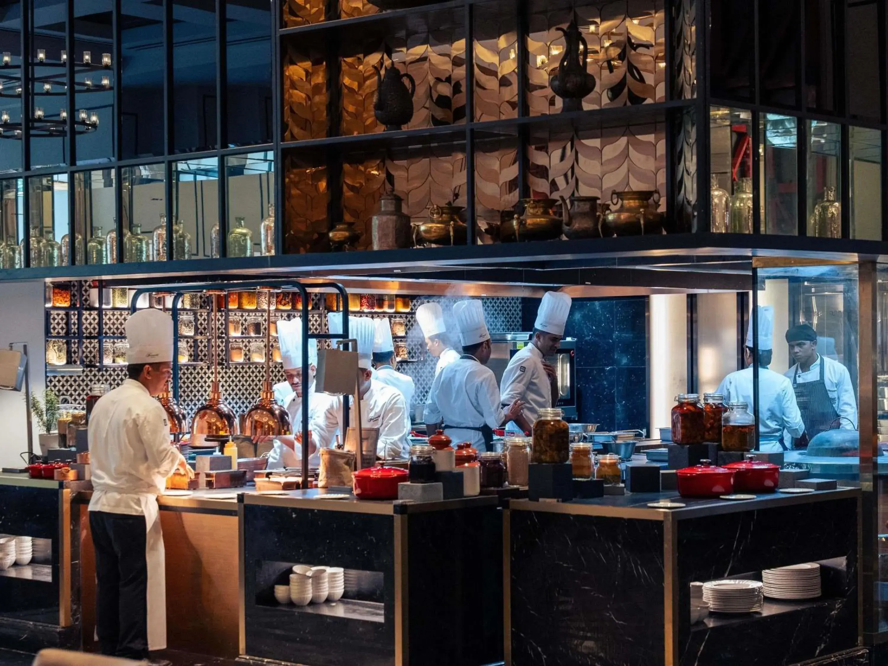 Restaurant/places to eat in Fairmont Mumbai Restaurant/places to eat in Fairmont Mumbai