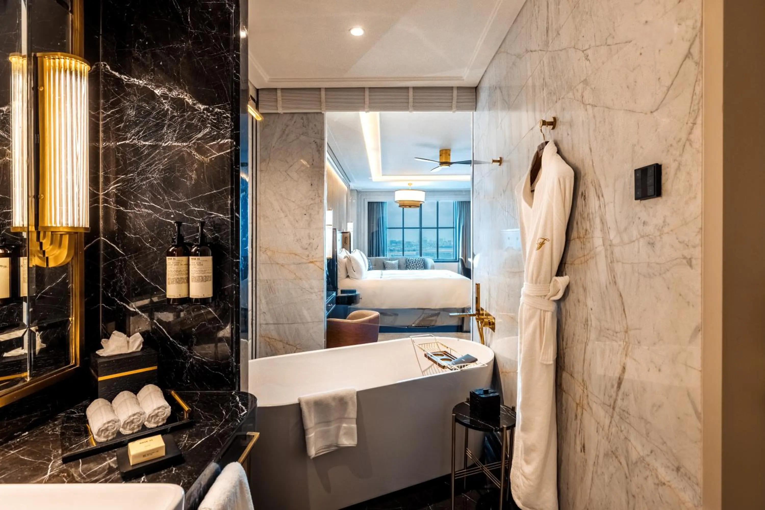 Bathroom in Fairmont Mumbai