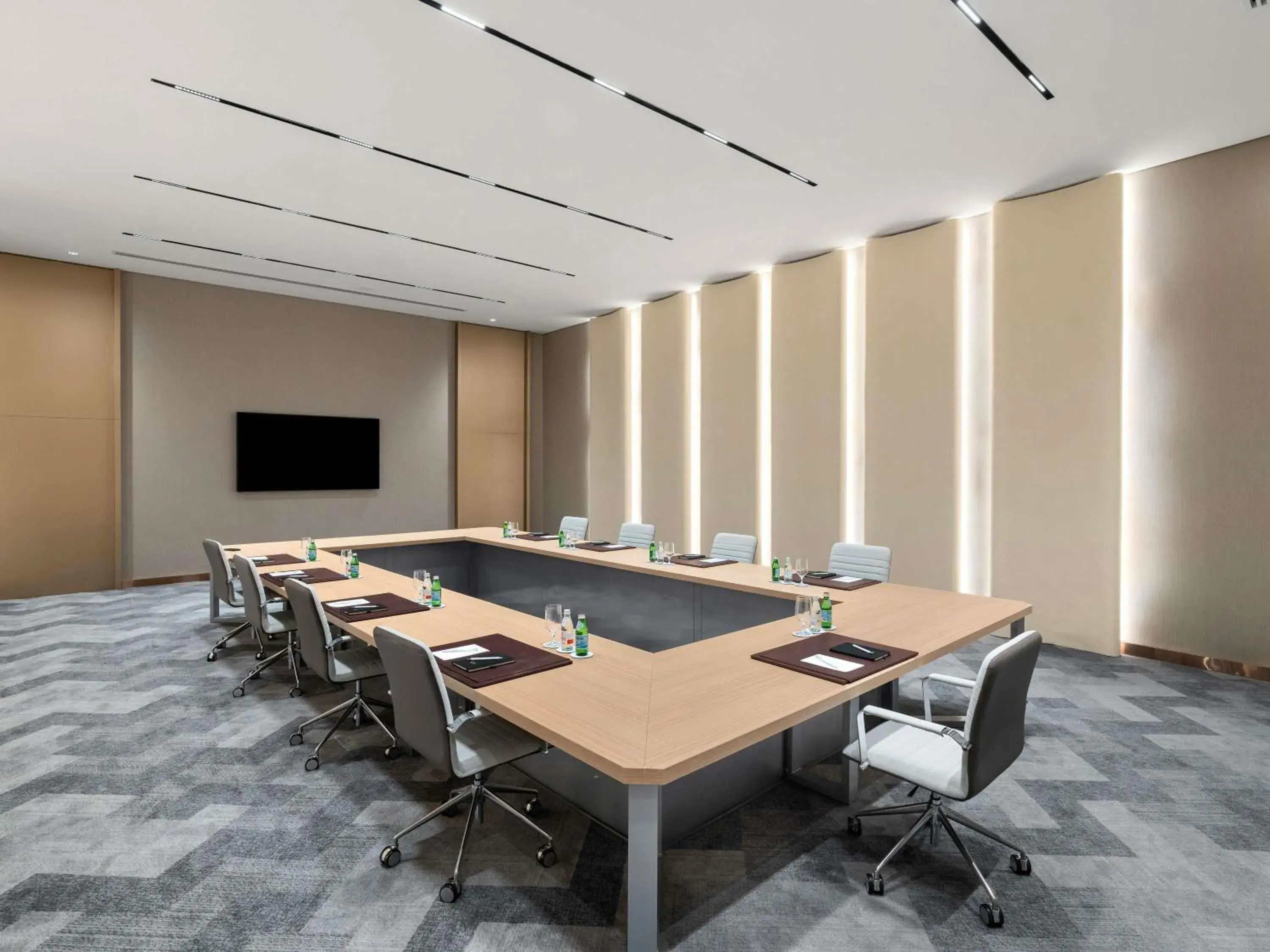 Meeting/conference room in Rixos Obhur Jeddah Resort & Villas - All-Inclusive Meeting/conference room in Rixos Obhur Jeddah Resort & Villas - All-Inclusive