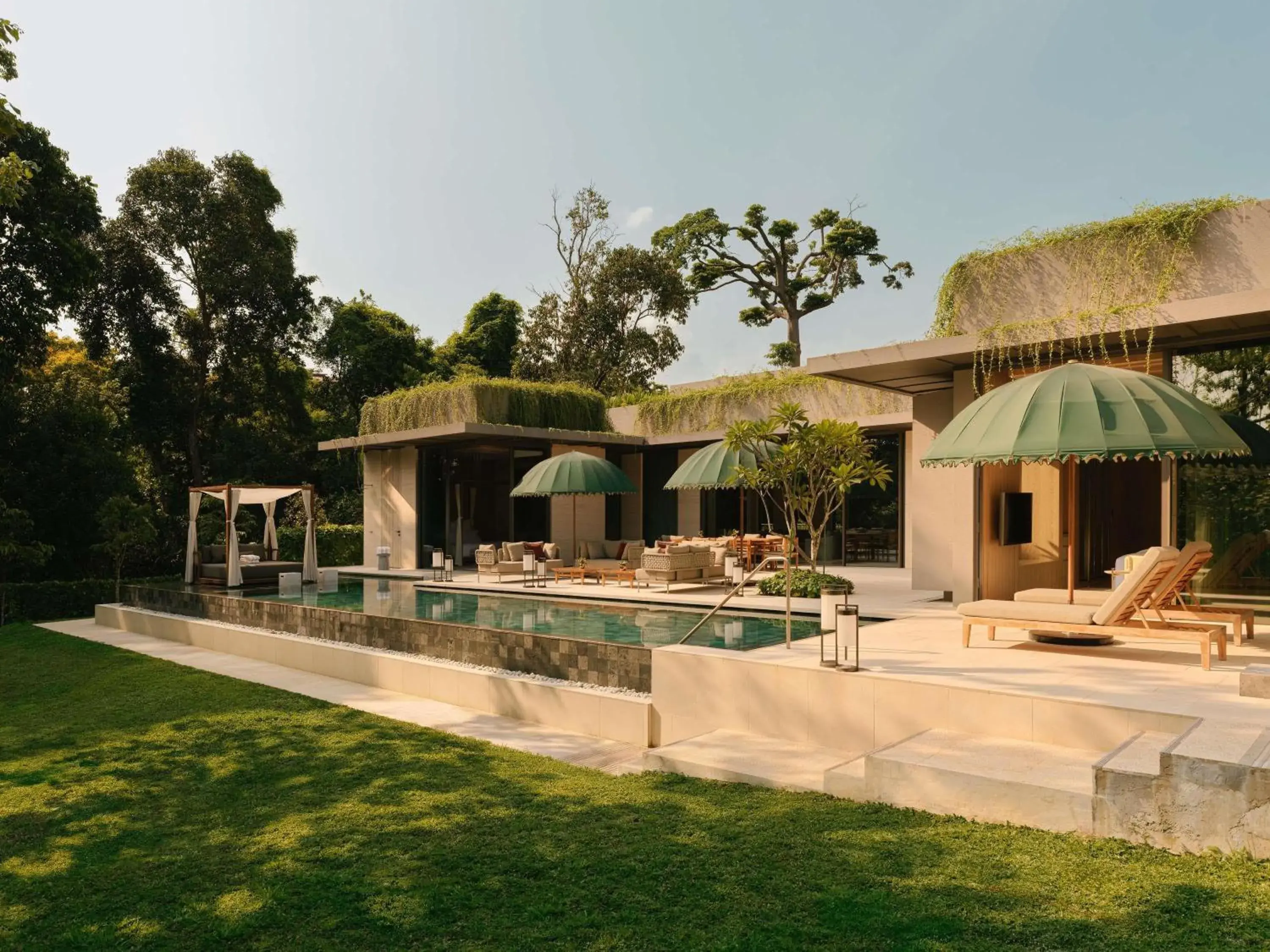 Bedroom in Raffles Sentosa Singapore Bedroom in Raffles Sentosa Singapore