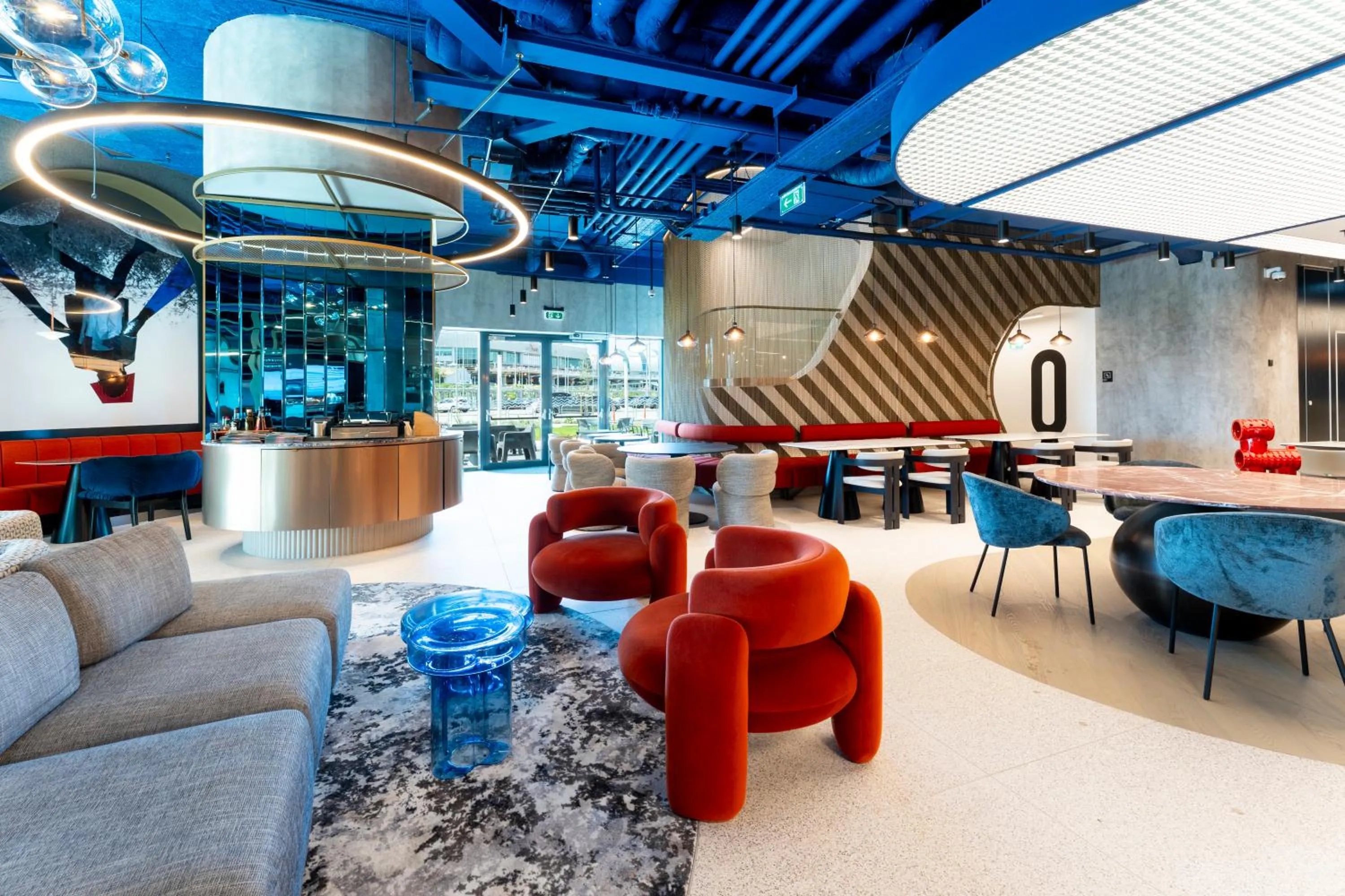 Restaurant/places to eat in TRIBE Budapest Airport