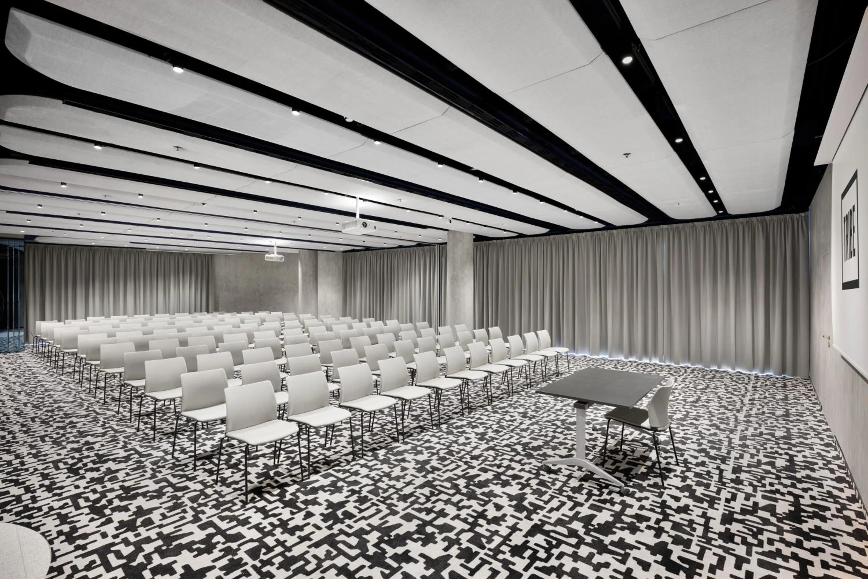 Meeting/conference room in TRIBE Budapest Airport