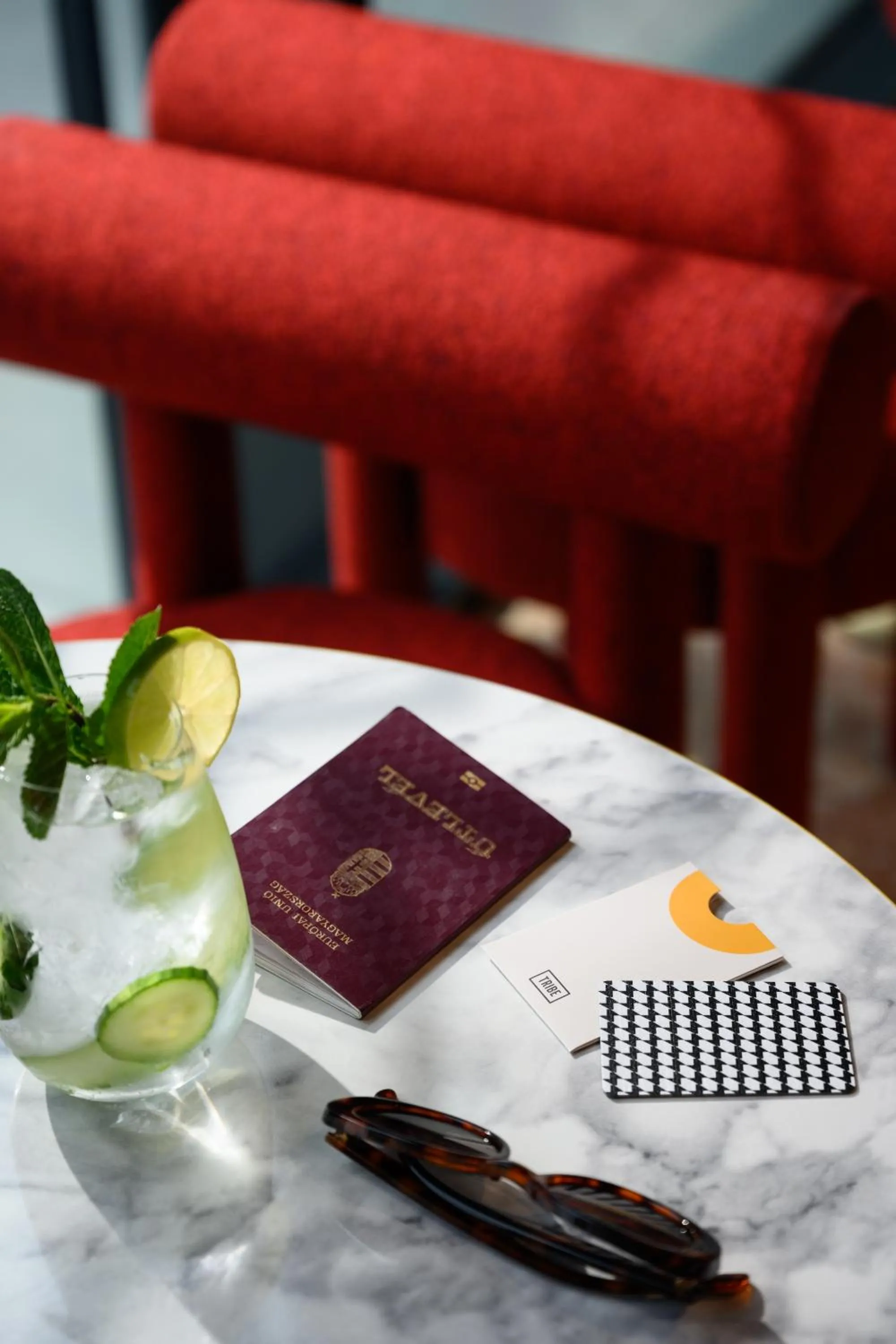 Lounge or bar in TRIBE Budapest Airport