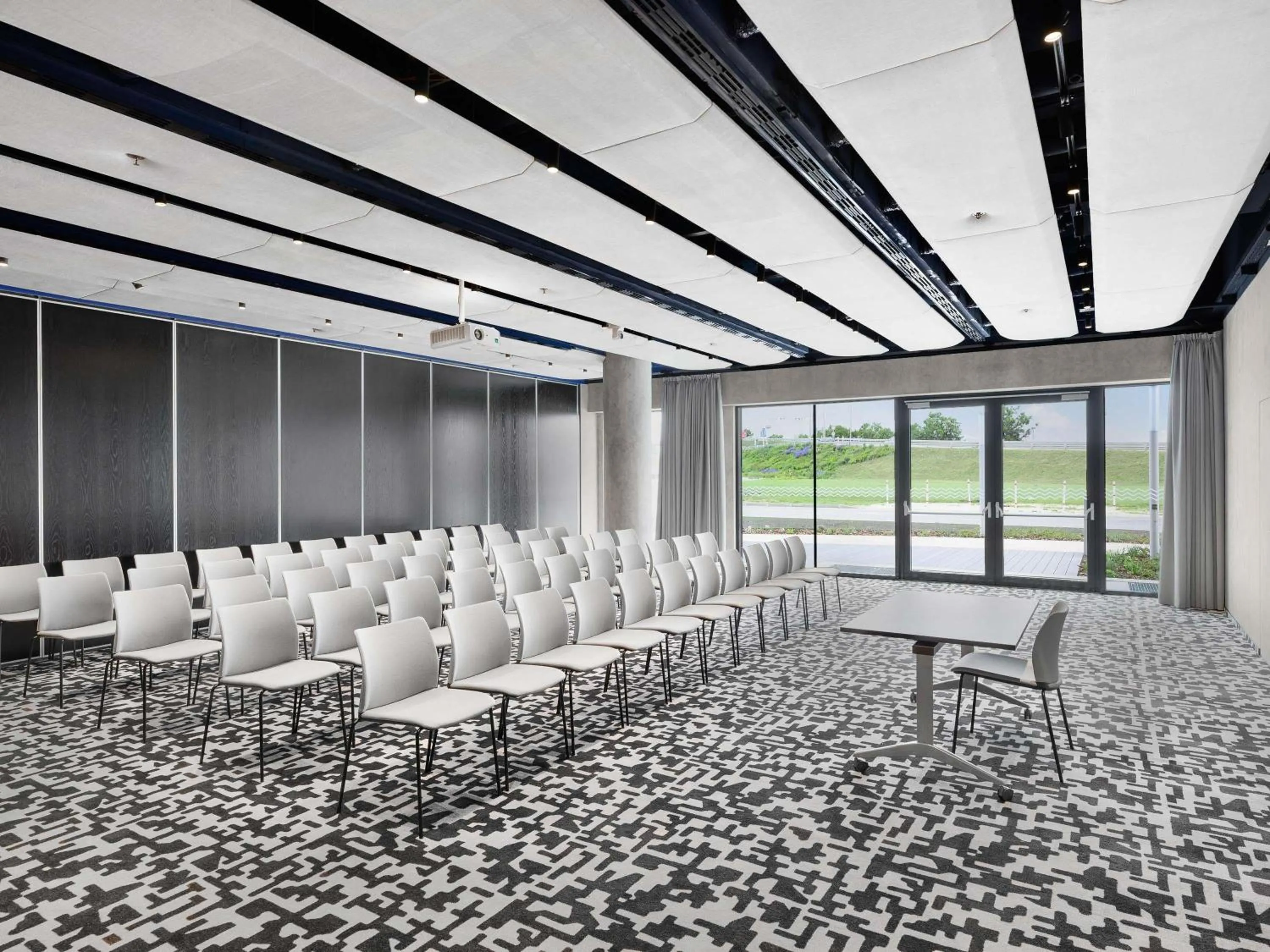 Meeting/conference room in TRIBE Budapest Airport