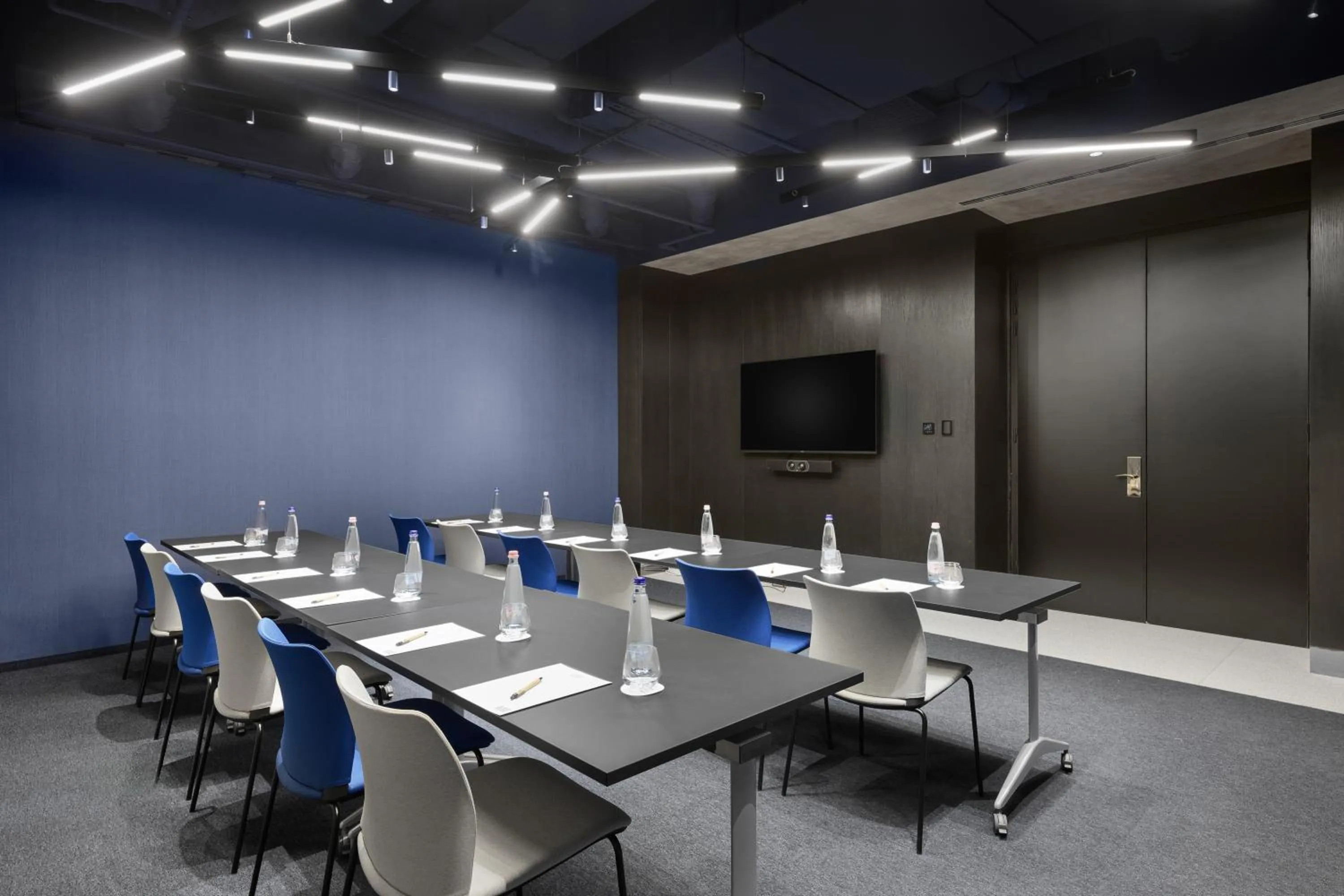 Meeting/conference room in TRIBE Budapest Airport