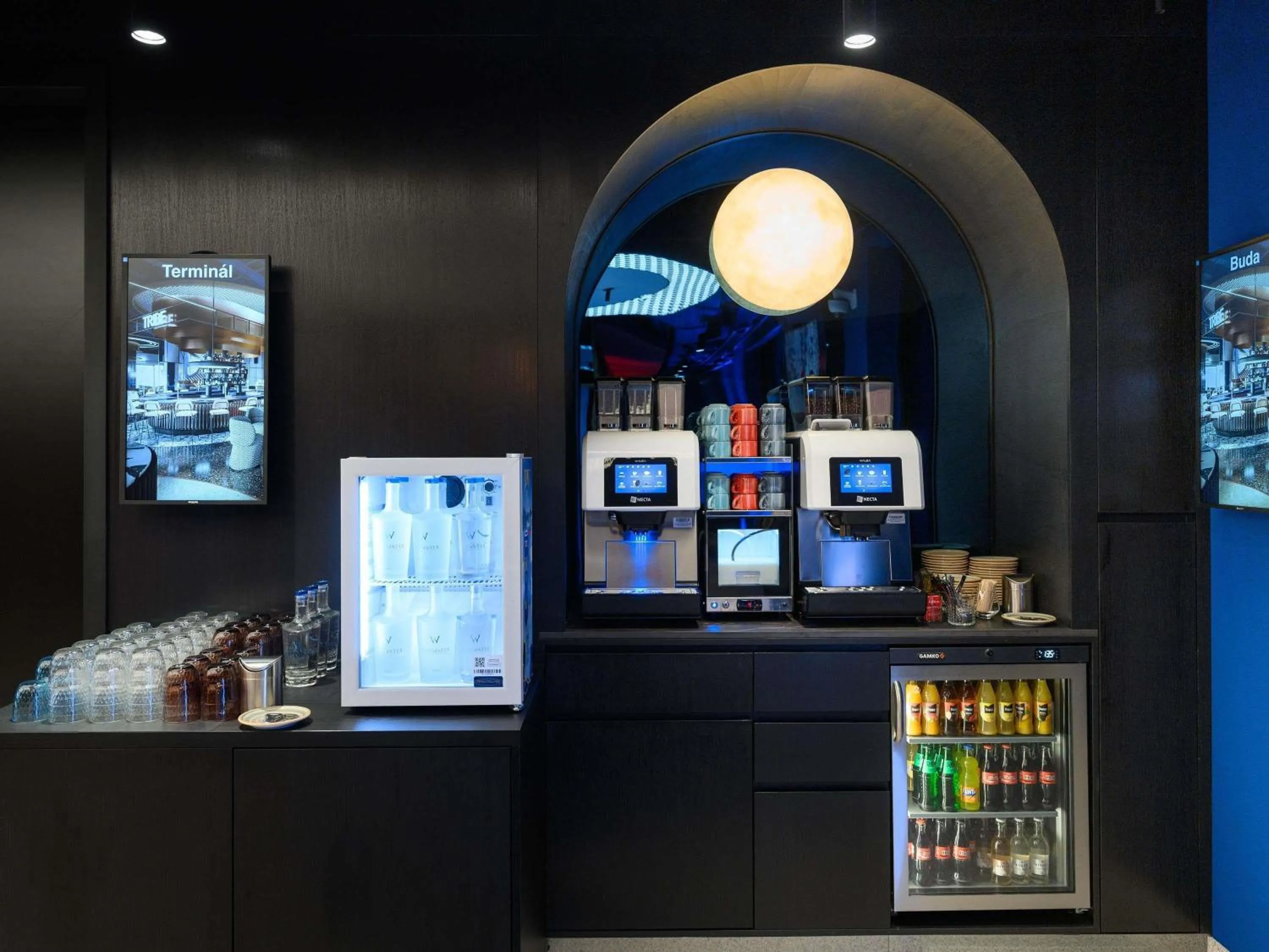 Meeting/conference room in TRIBE Budapest Airport