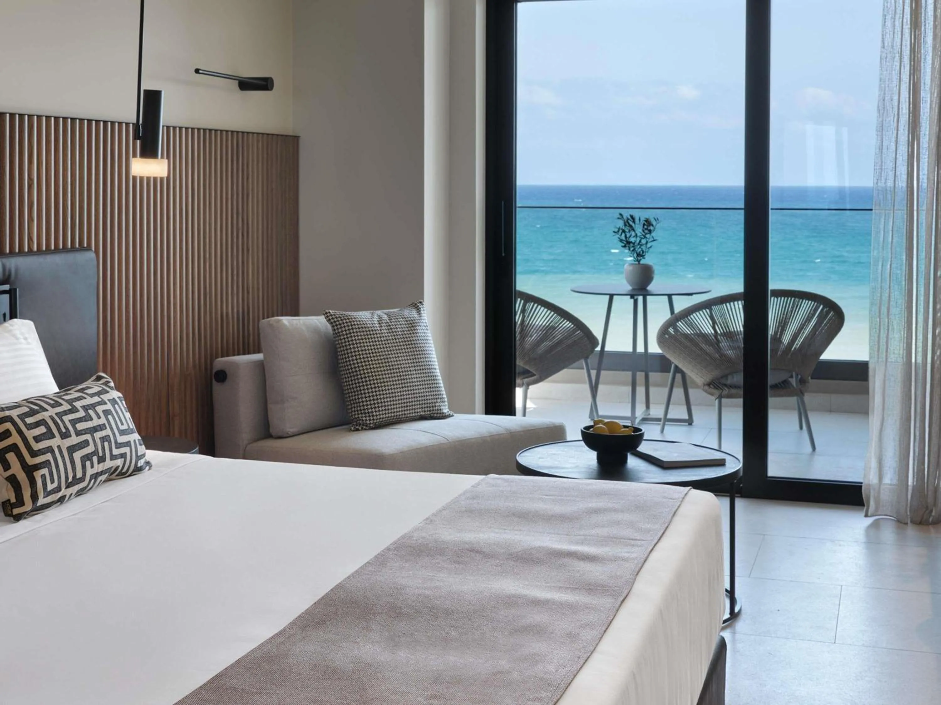 Bedroom, Bed in Rocca a Mare Heraklion - Handwritten Collection