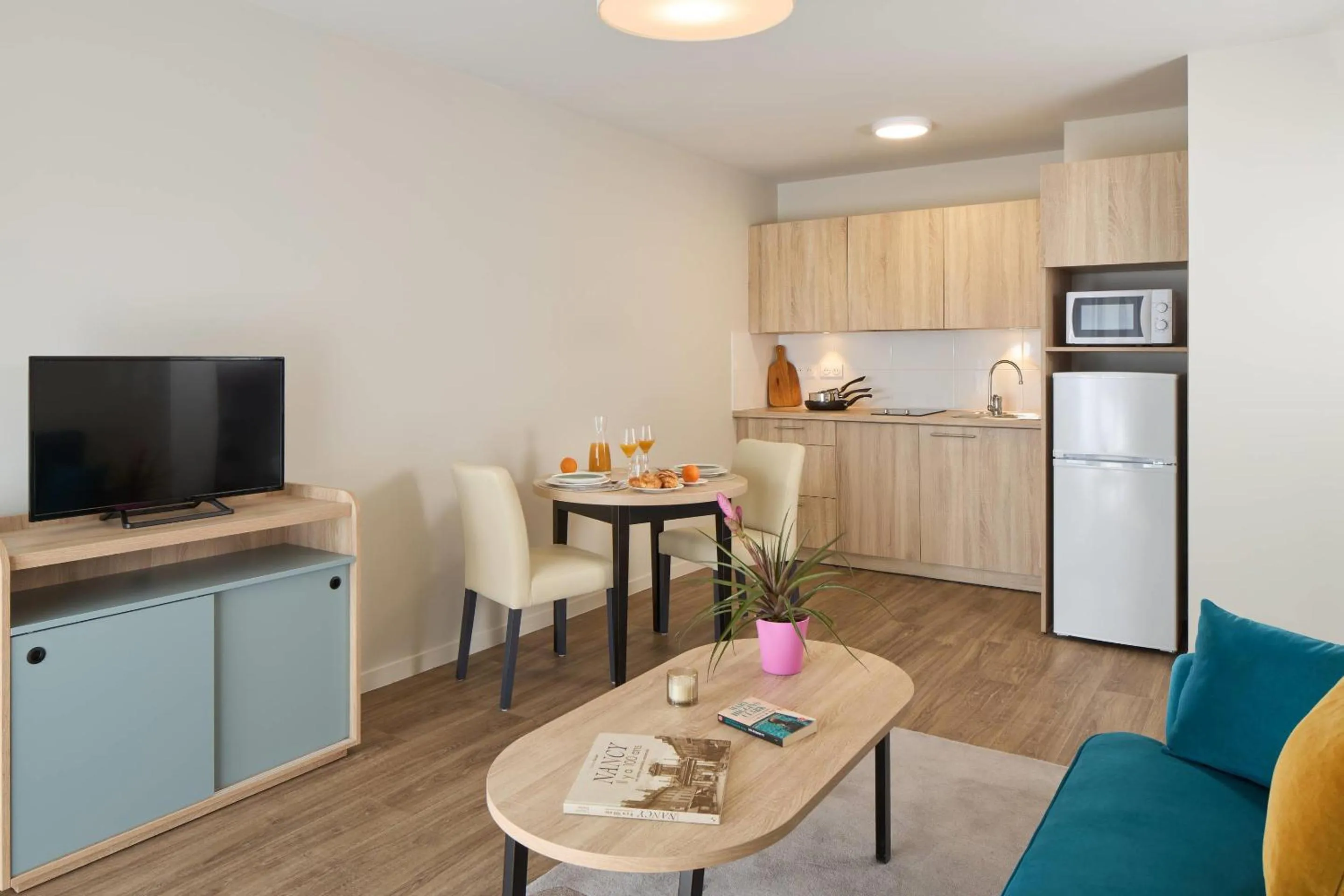 Bedroom in Zenitude Quality Aparthotel Nancy Centre