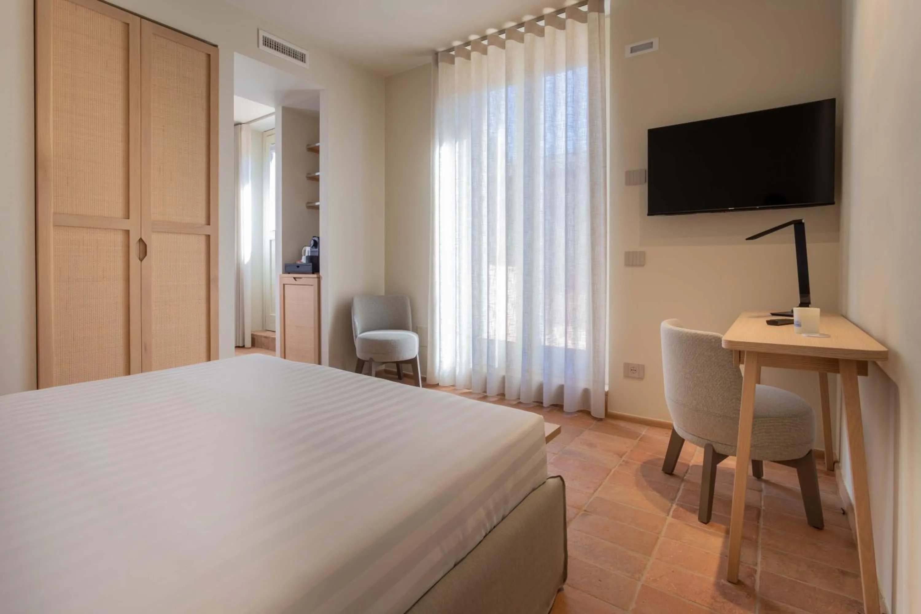 Photo of the whole room, Bed in Relais La Colombaia
