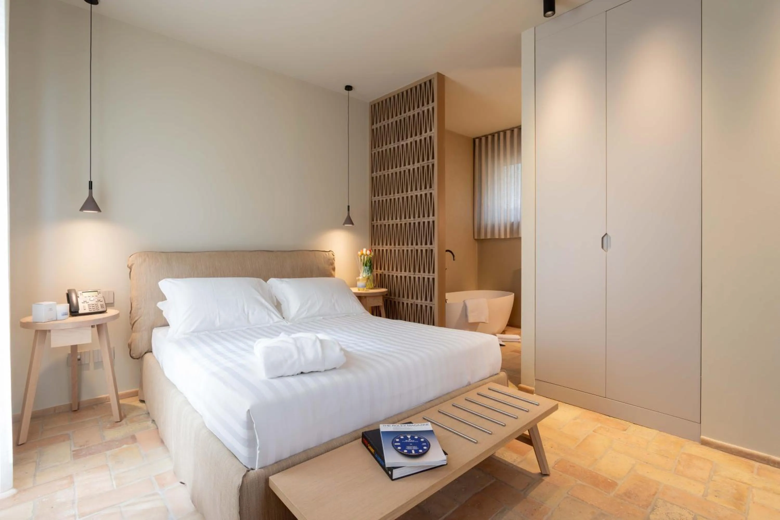 Photo of the whole room, Bed in Relais La Colombaia
