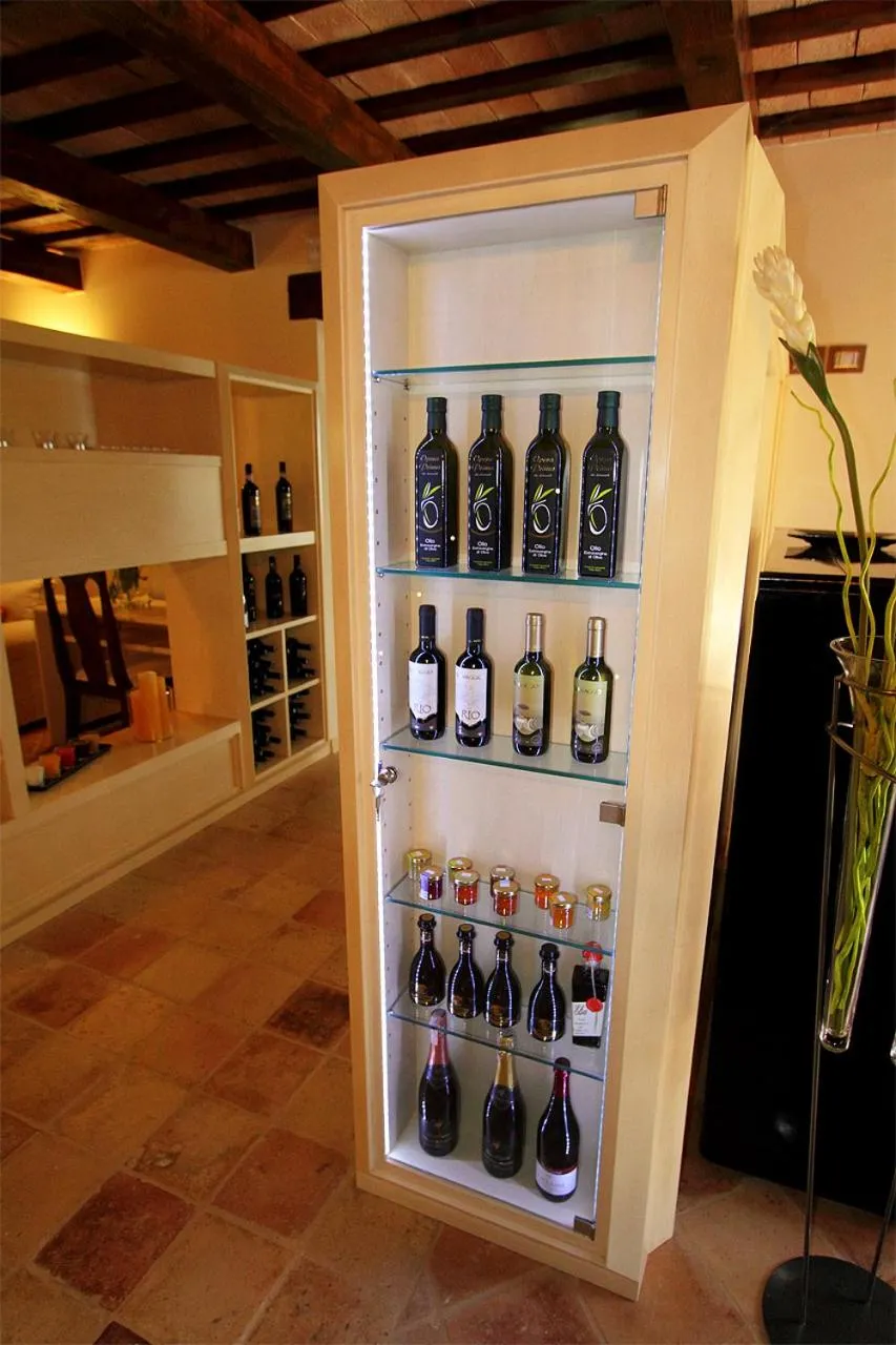 Restaurant/places to eat in Relais La Colombaia