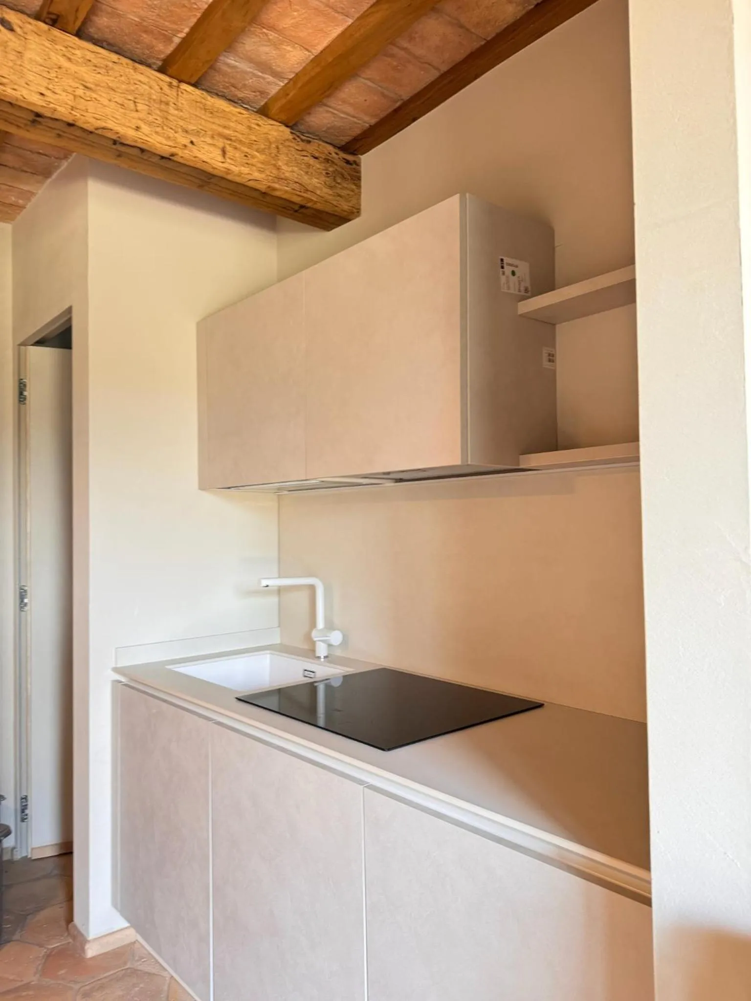Kitchen or kitchenette in Relais La Colombaia