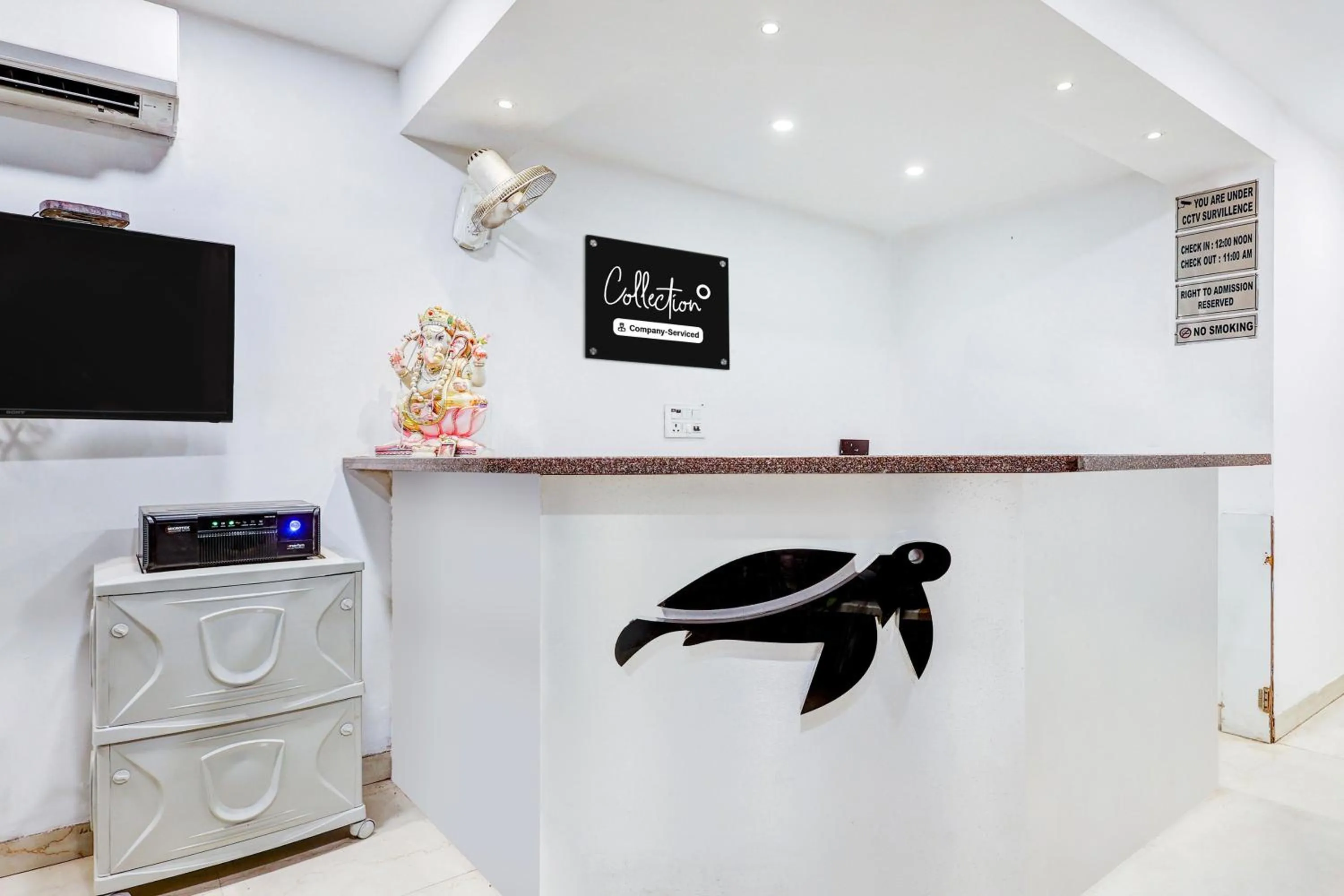 Lobby or reception in Super Collection O Shalimar Bagh