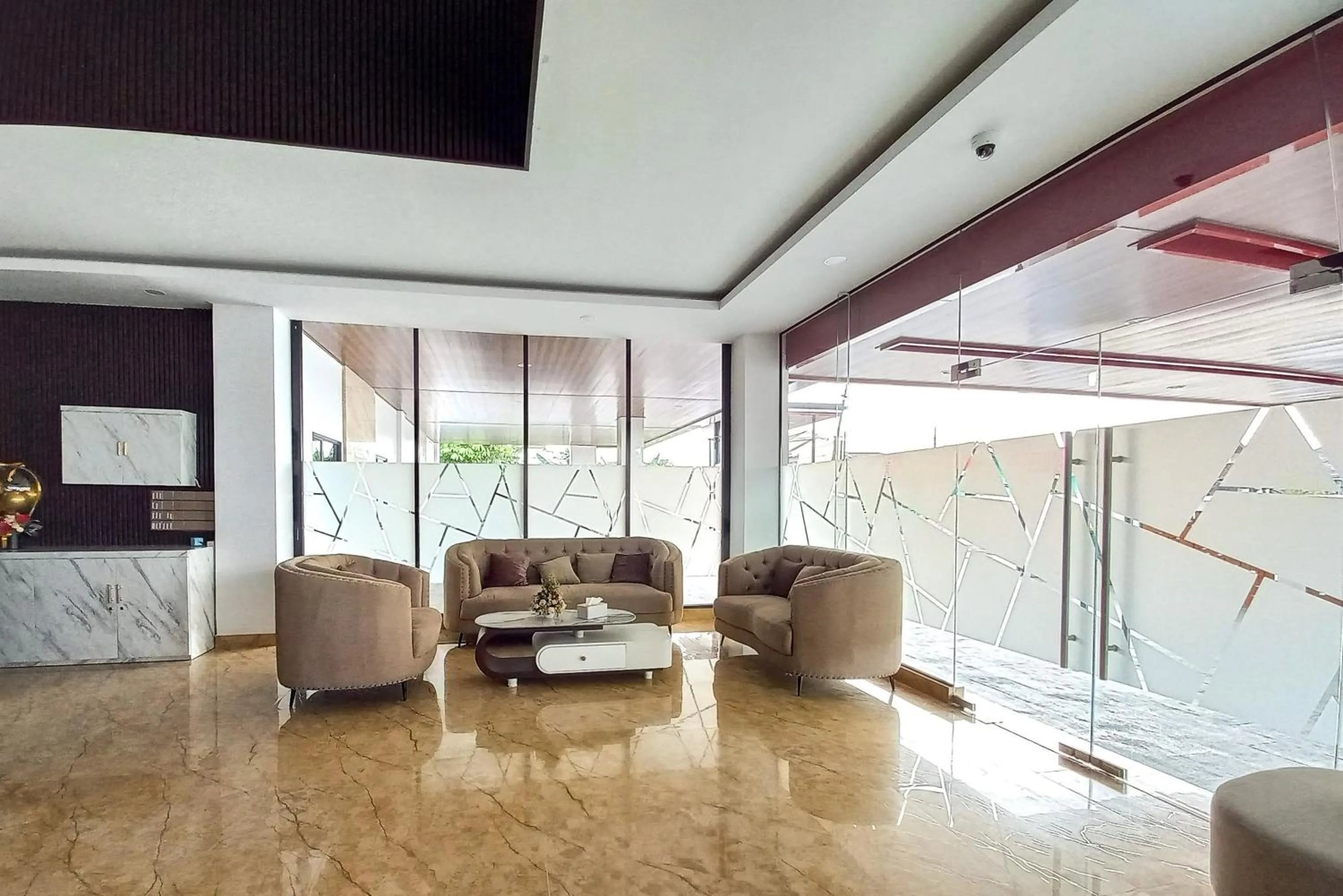 Seating area in Sans Vibes Viandara Pekanbaru