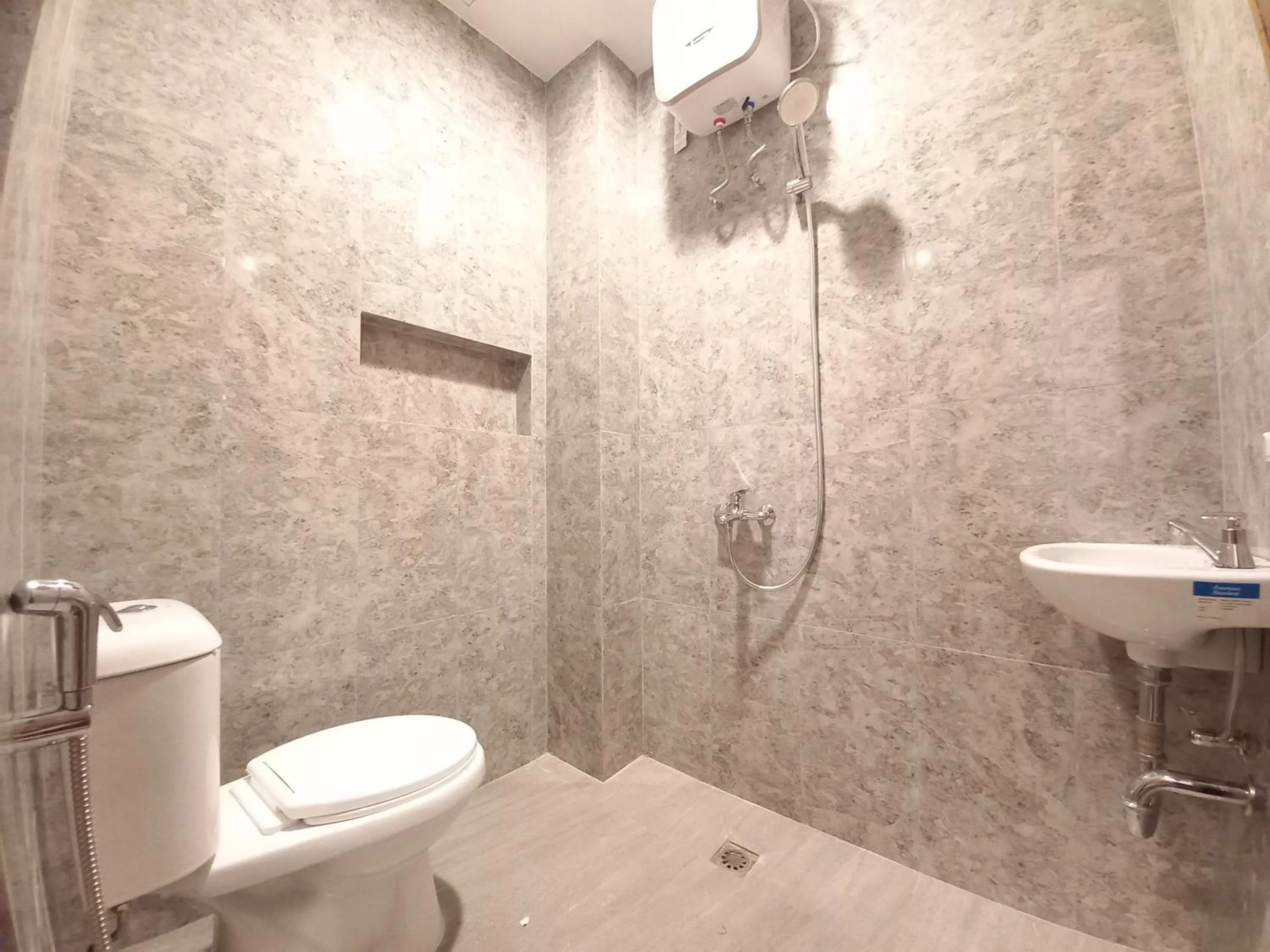 Bathroom in Sans Vibes Viandara Pekanbaru