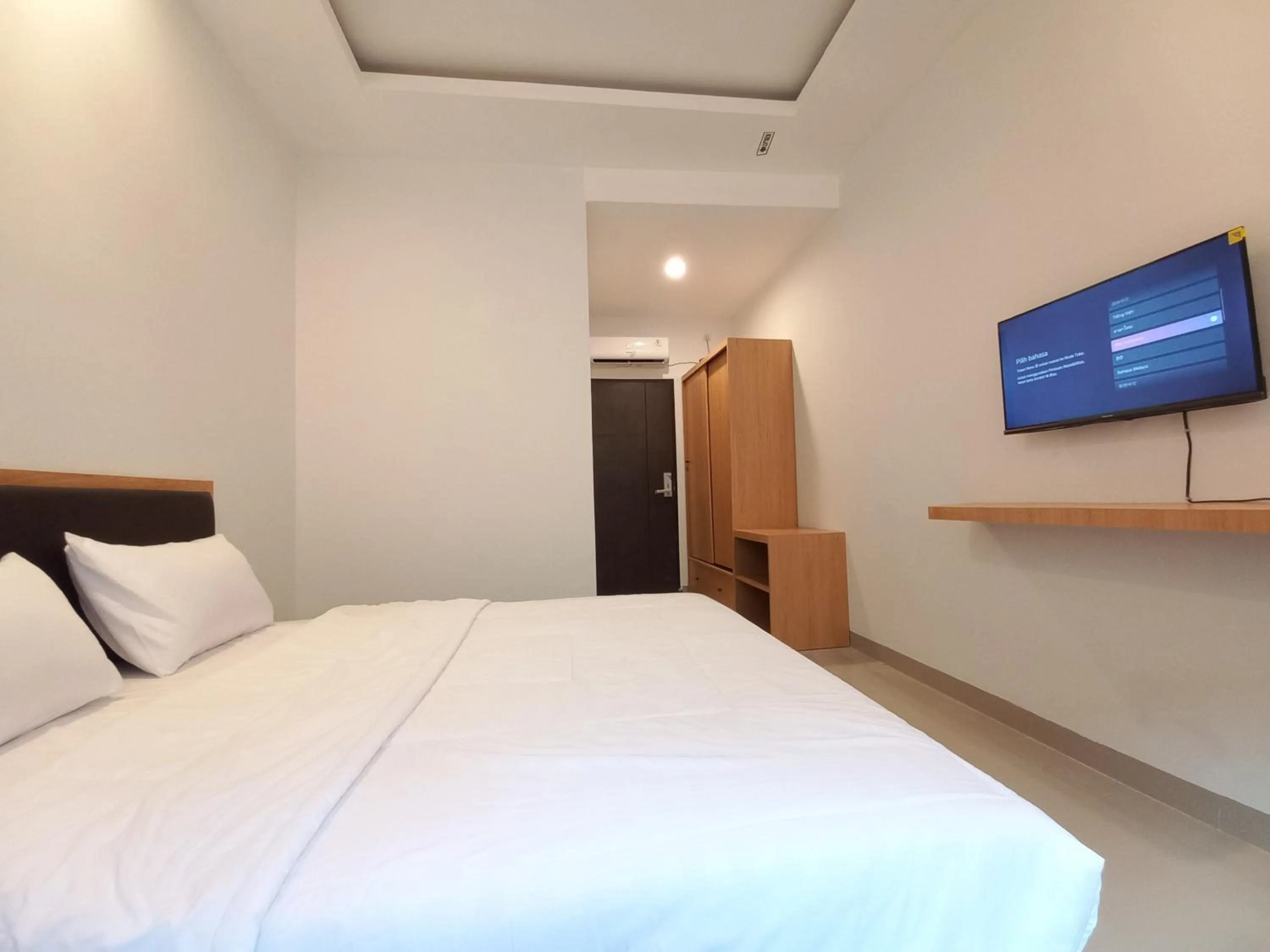 Bedroom, Bed in Sans Vibes Viandara Pekanbaru