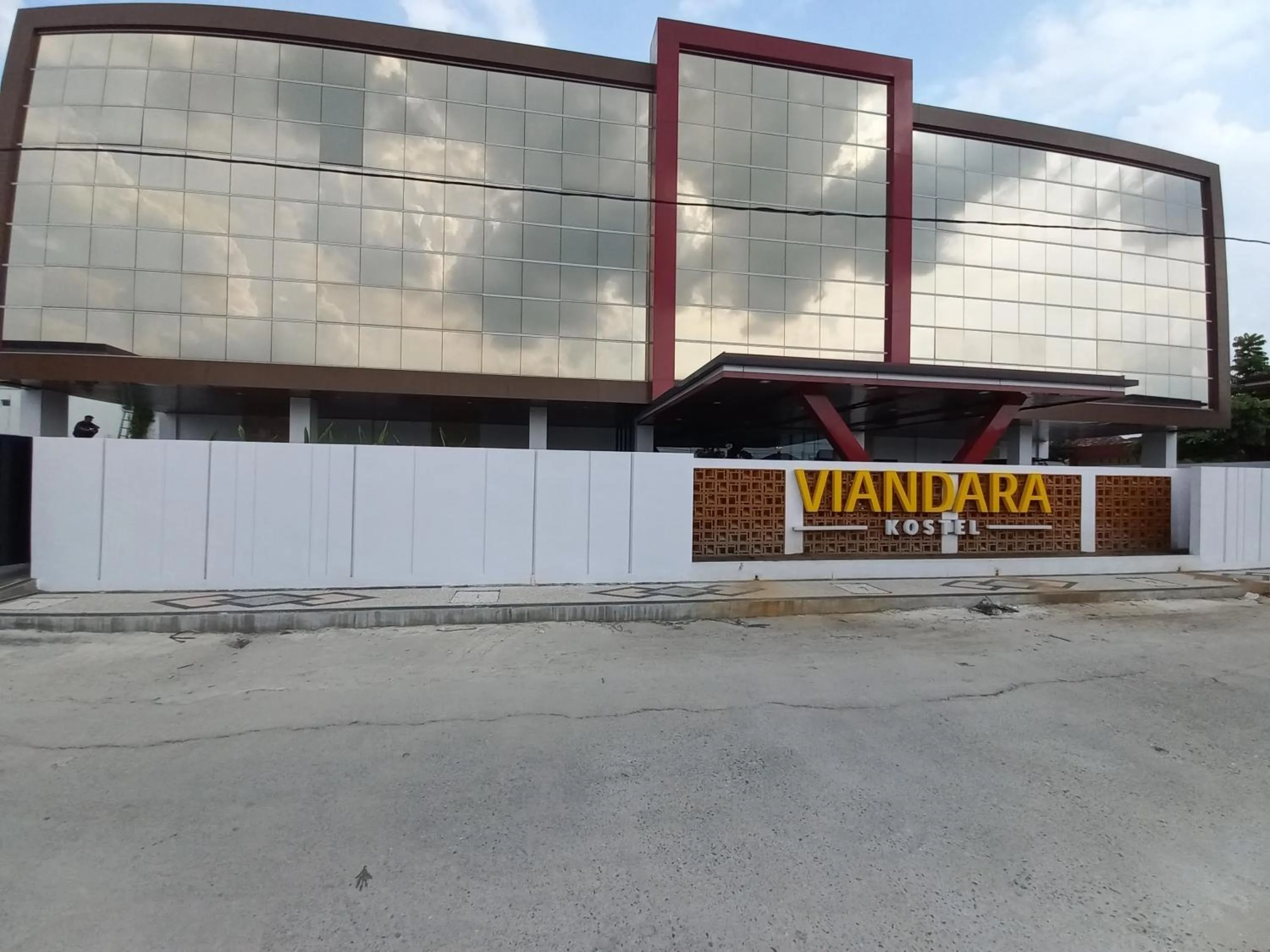 Facade/entrance in Sans Vibes Viandara Pekanbaru