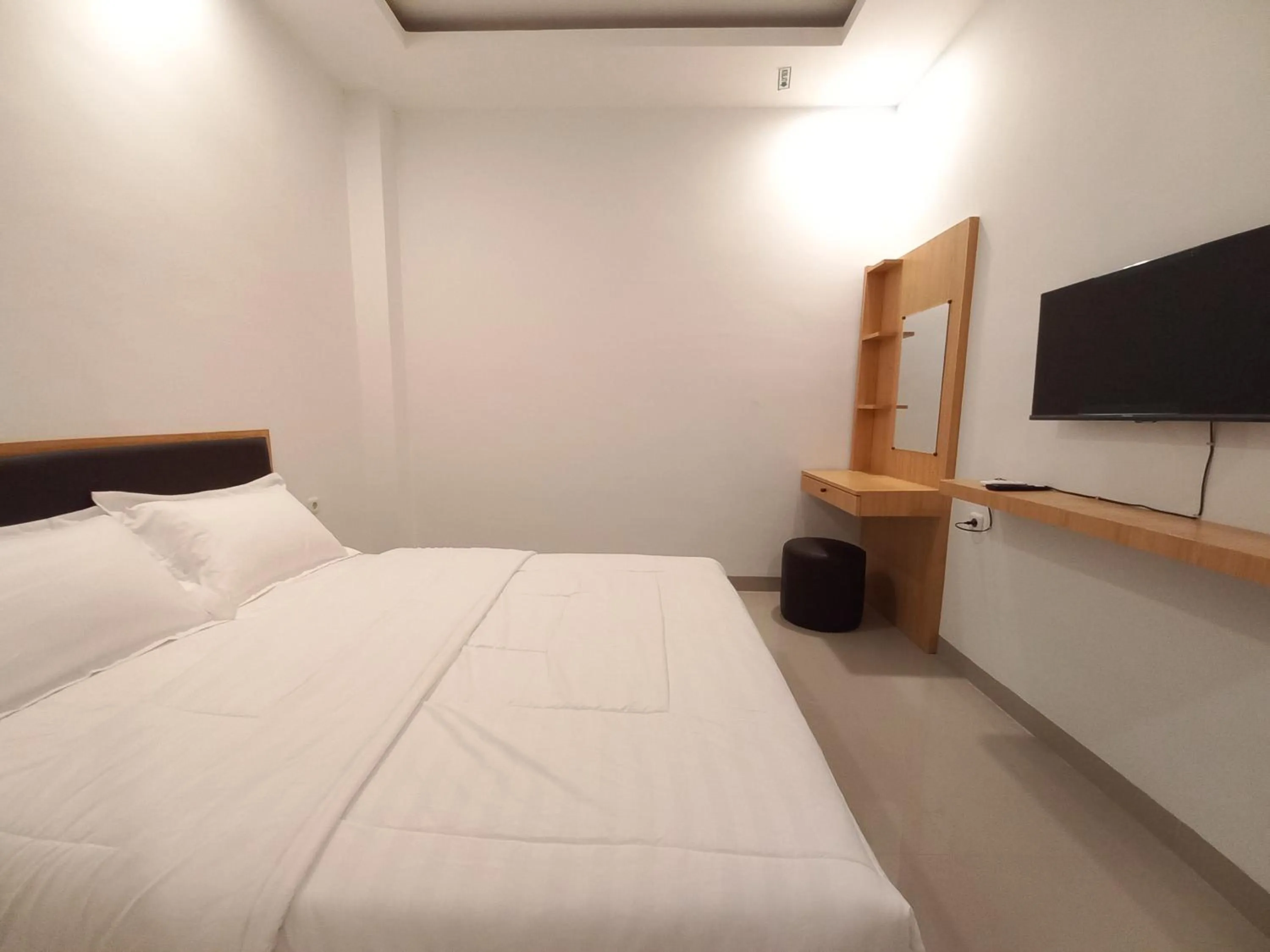 Bedroom, Bed in Sans Vibes Viandara Pekanbaru