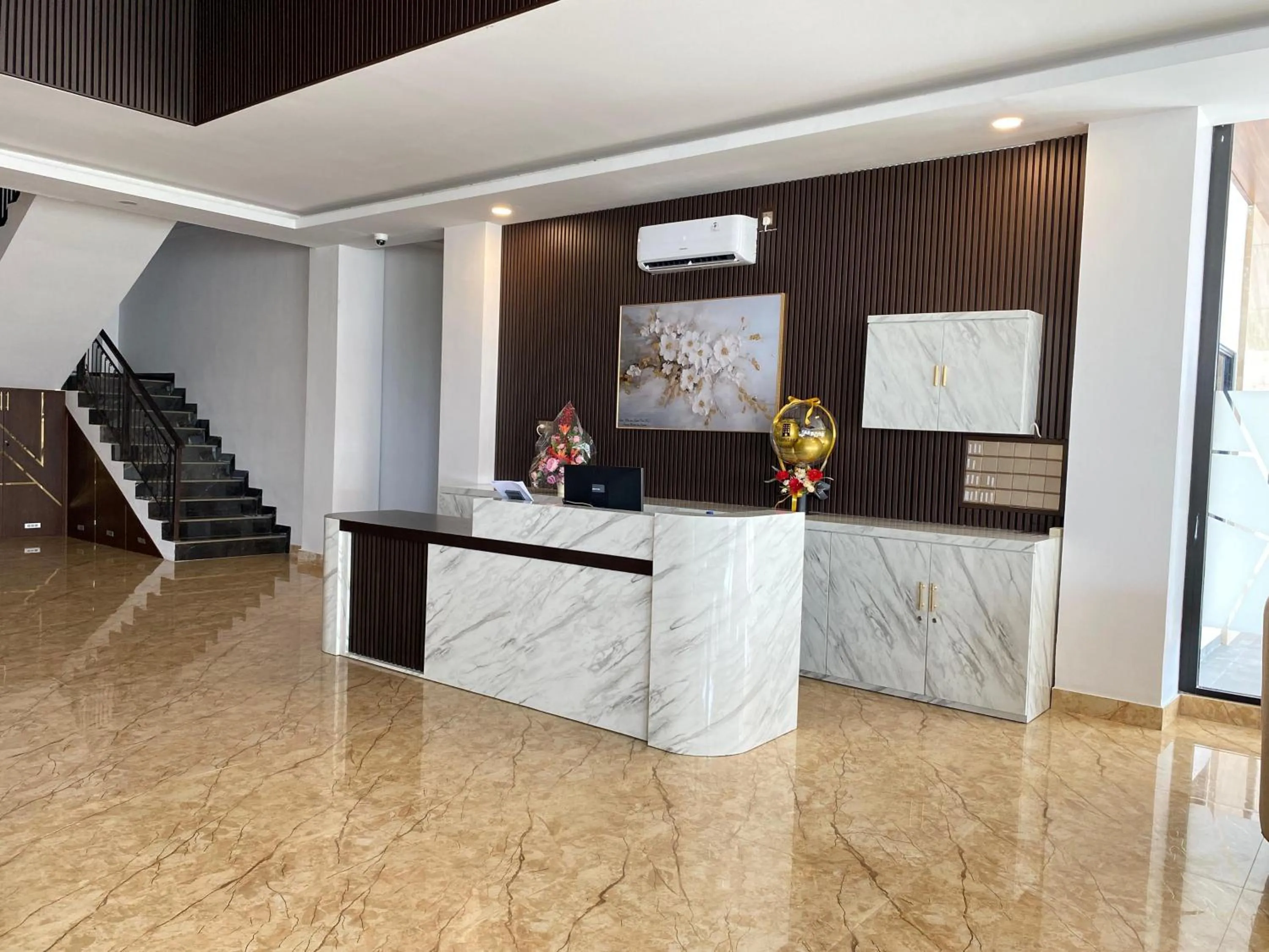Lobby or reception in Sans Vibes Viandara Pekanbaru