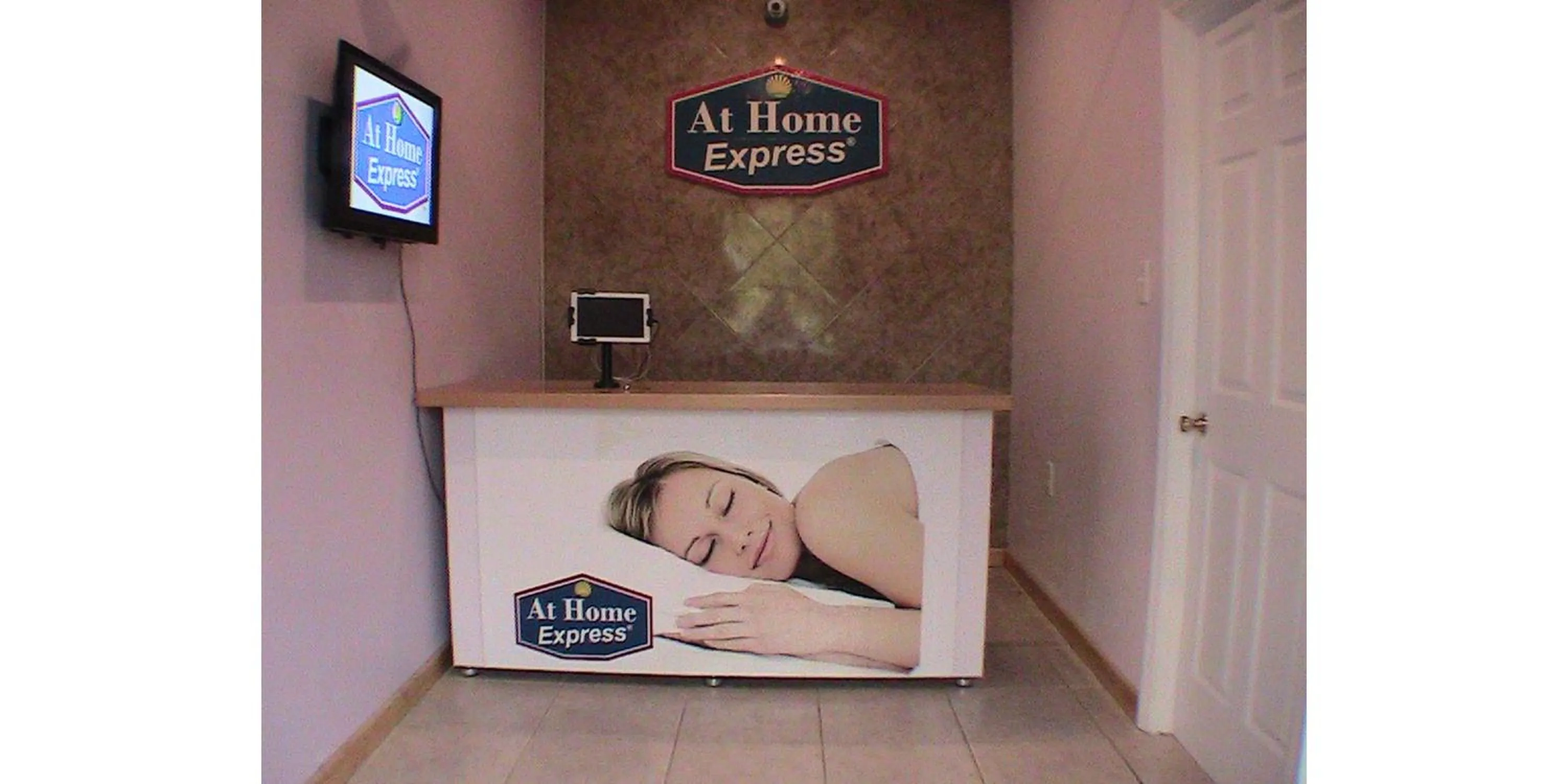 Other in At Home Express Tangerine Inn