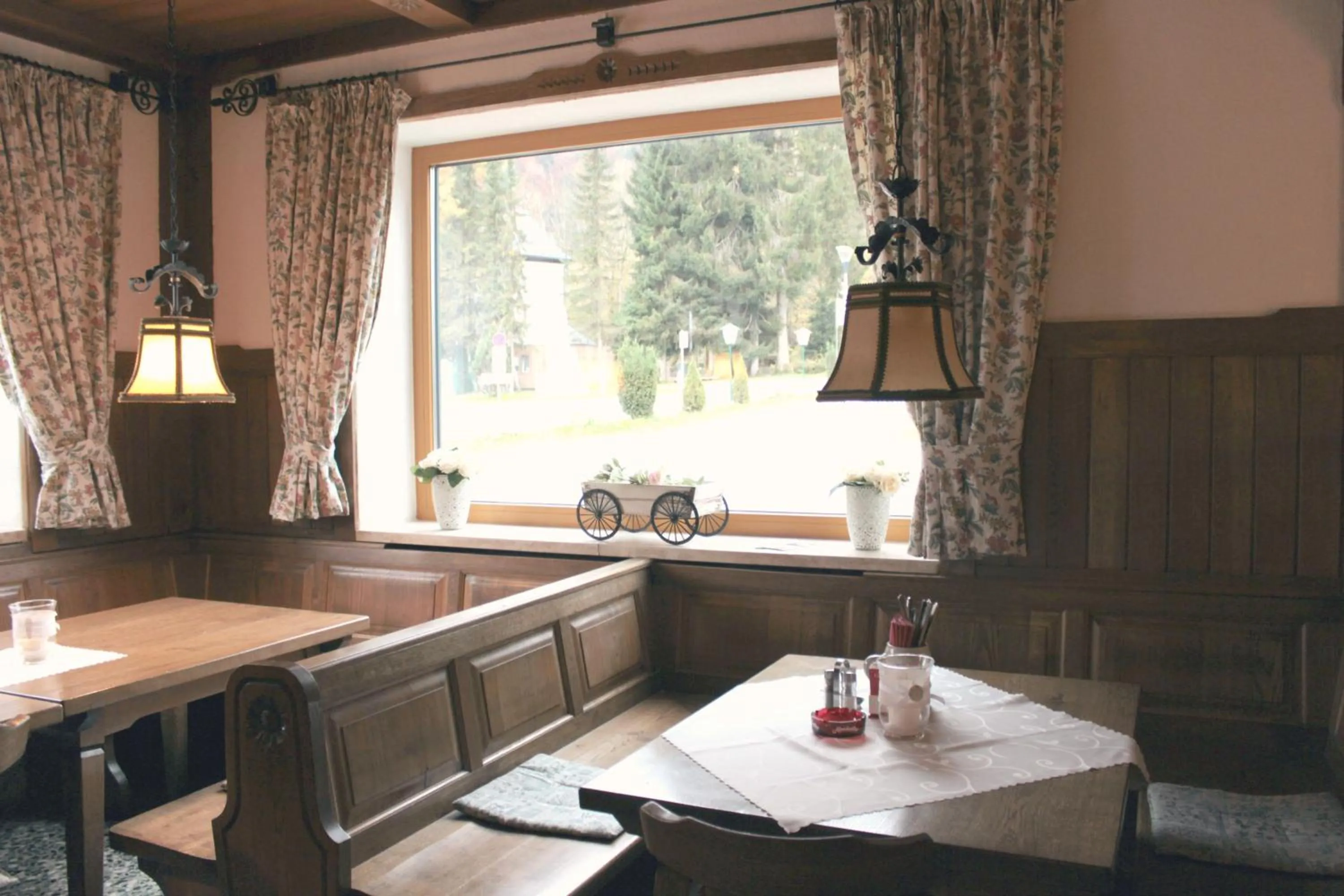 Restaurant/places to eat in Landgasthof Fürstenbrunn