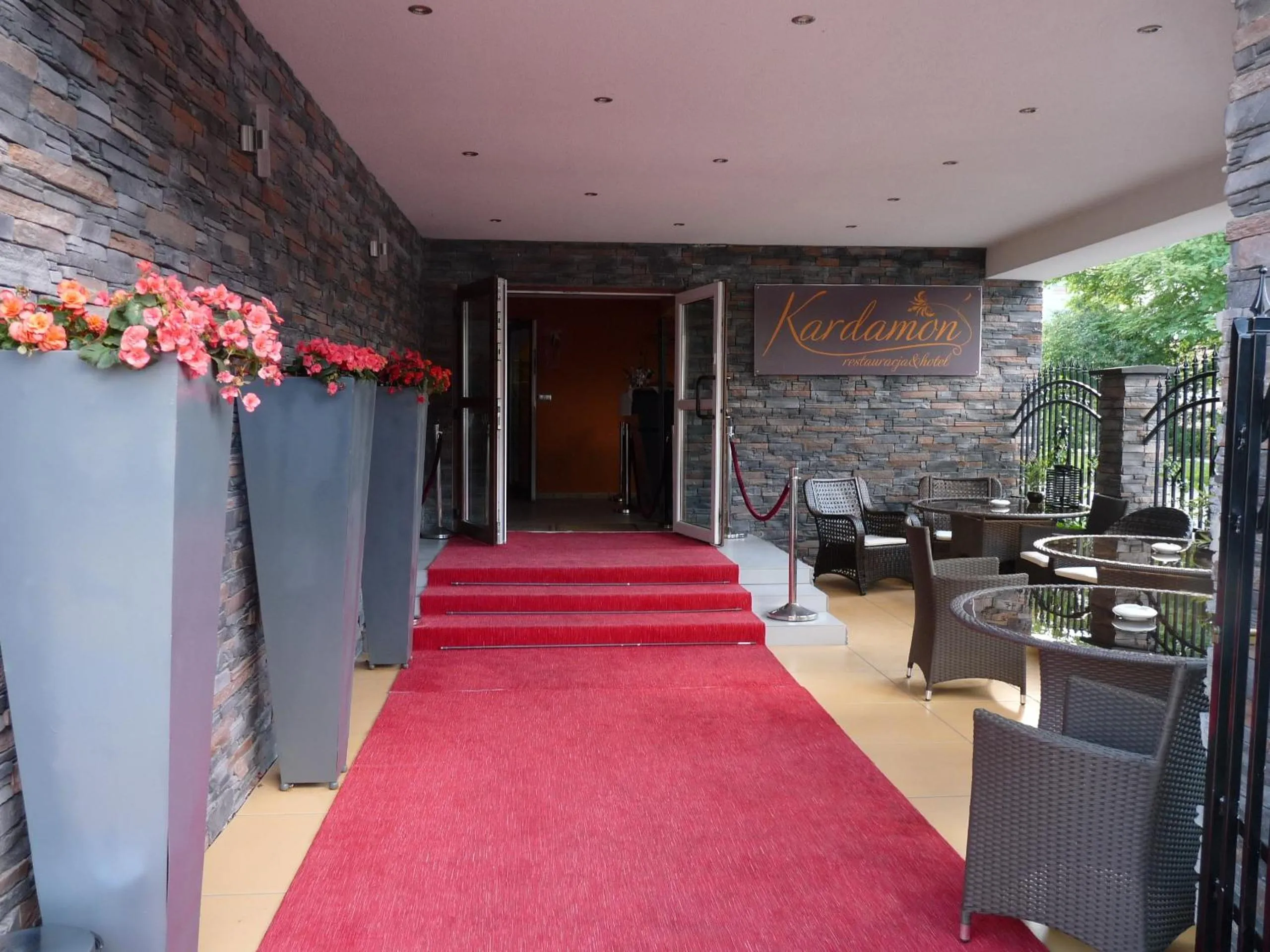 Internal: Not applicable to any particular room in Kardamon