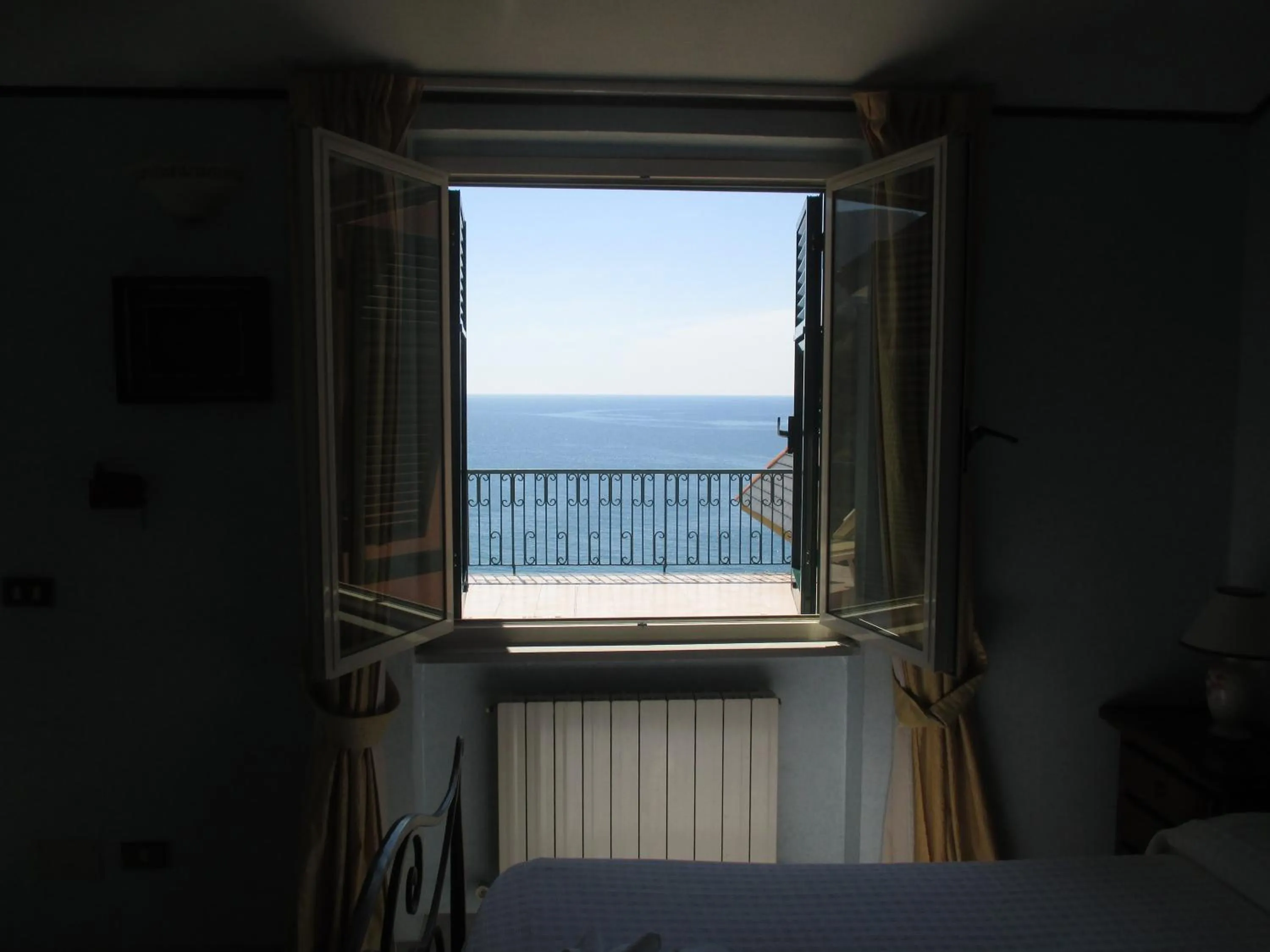 Day in Hotel Leopold