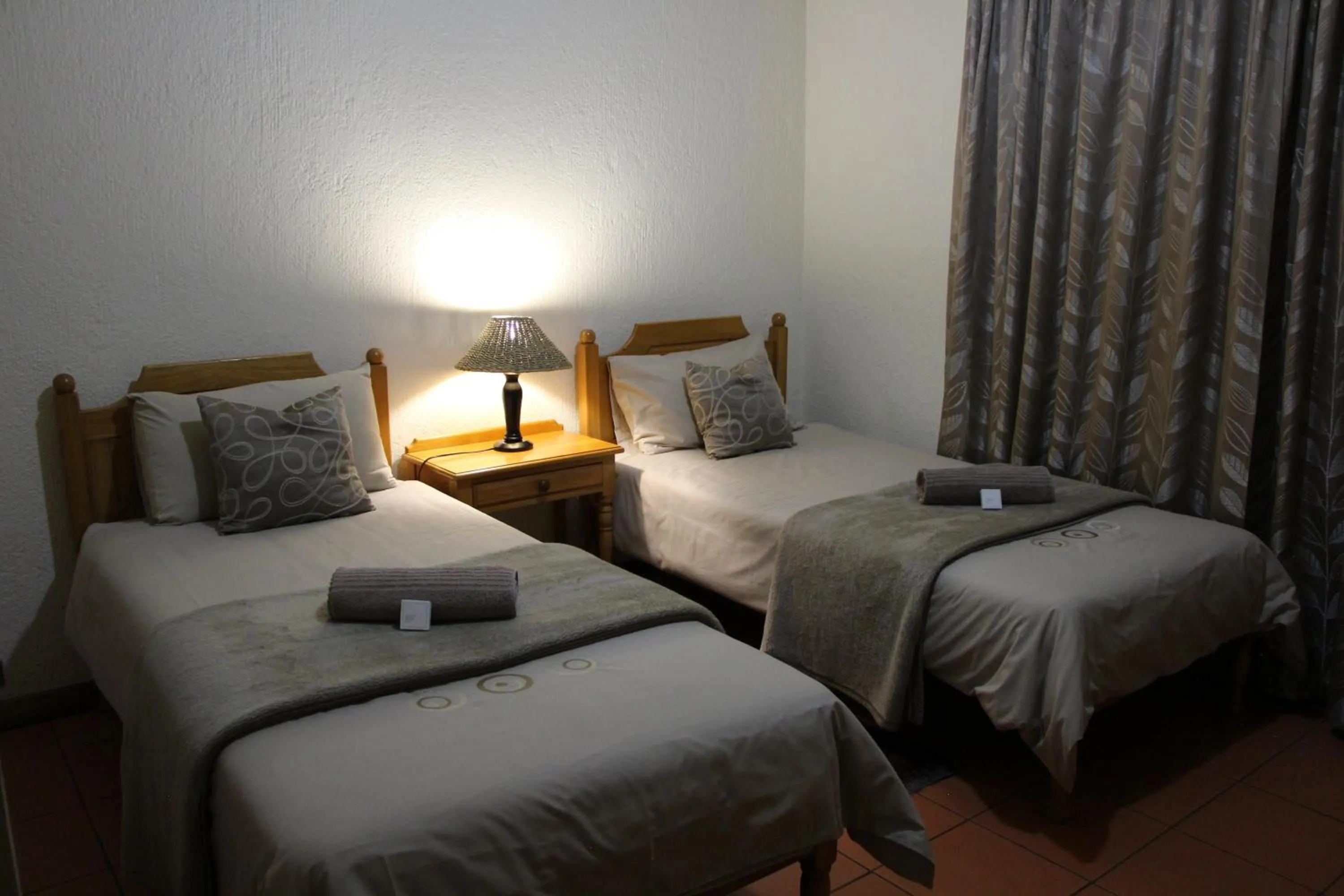 Bed in Mogodi Lodge