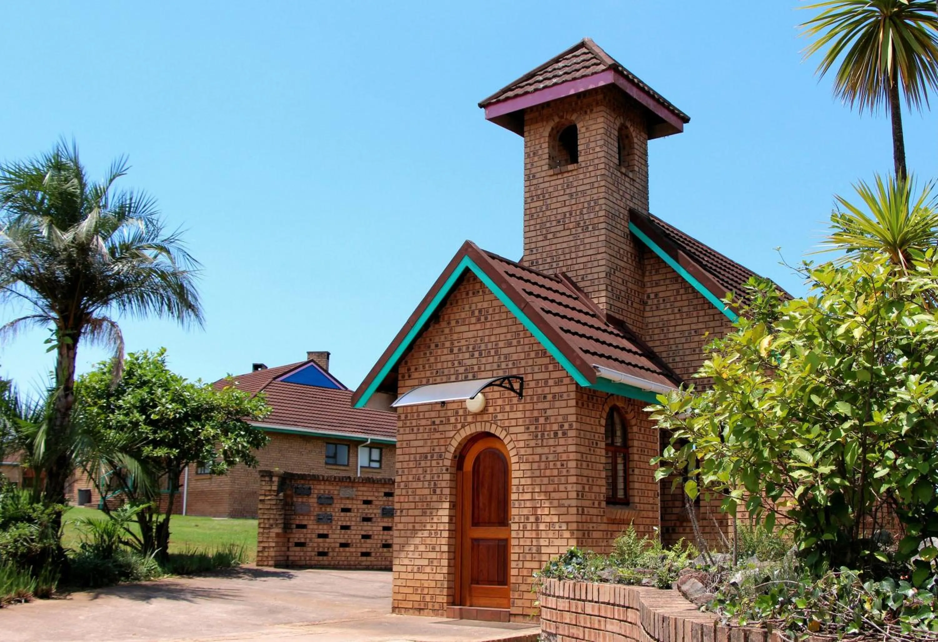 Property building in Mogodi Lodge