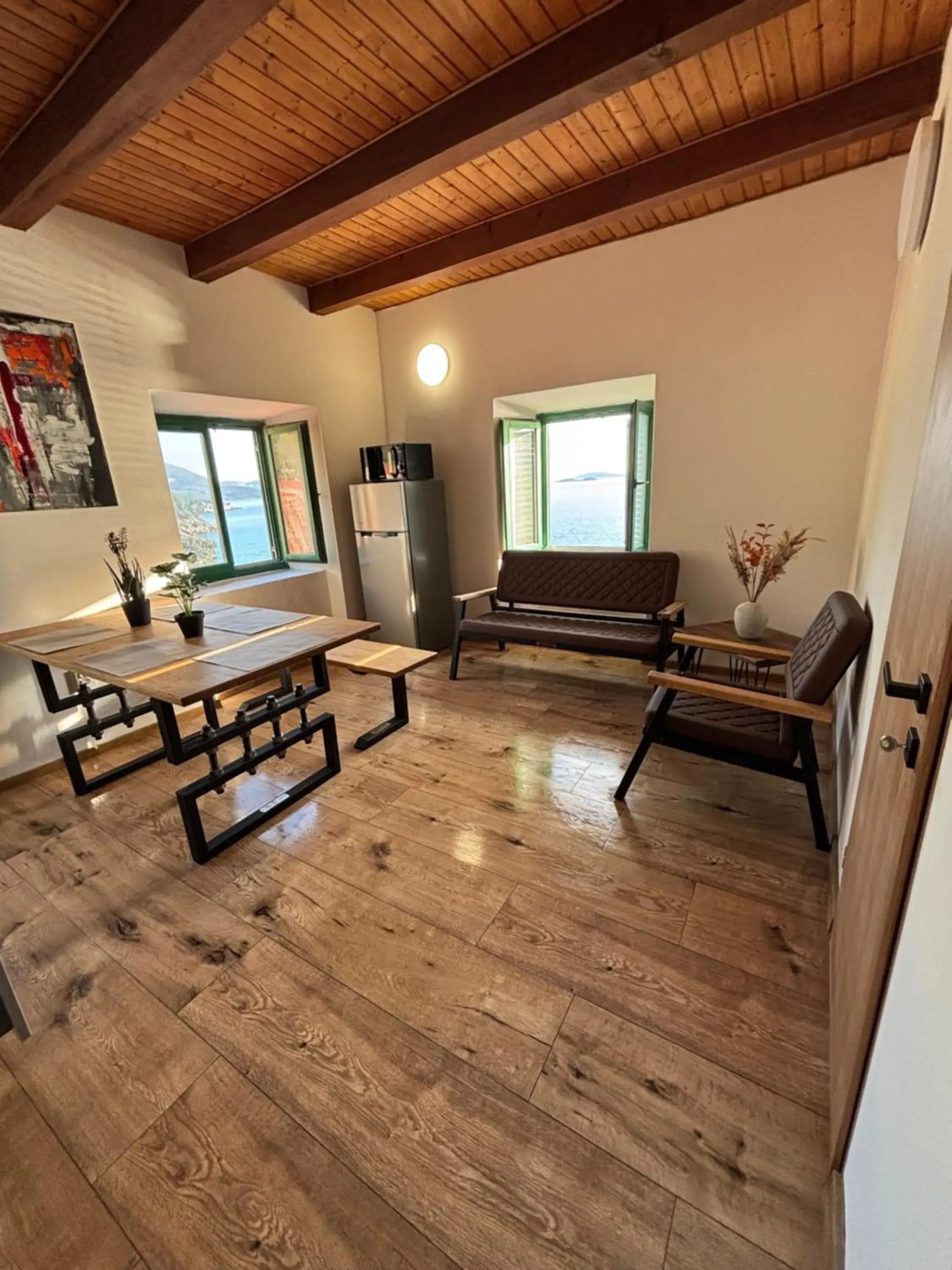 Two-Bedroom Apartment with Sea View in Old Stone House 2 Two-Bedroom Apartment with Sea View in Old Stone House 2