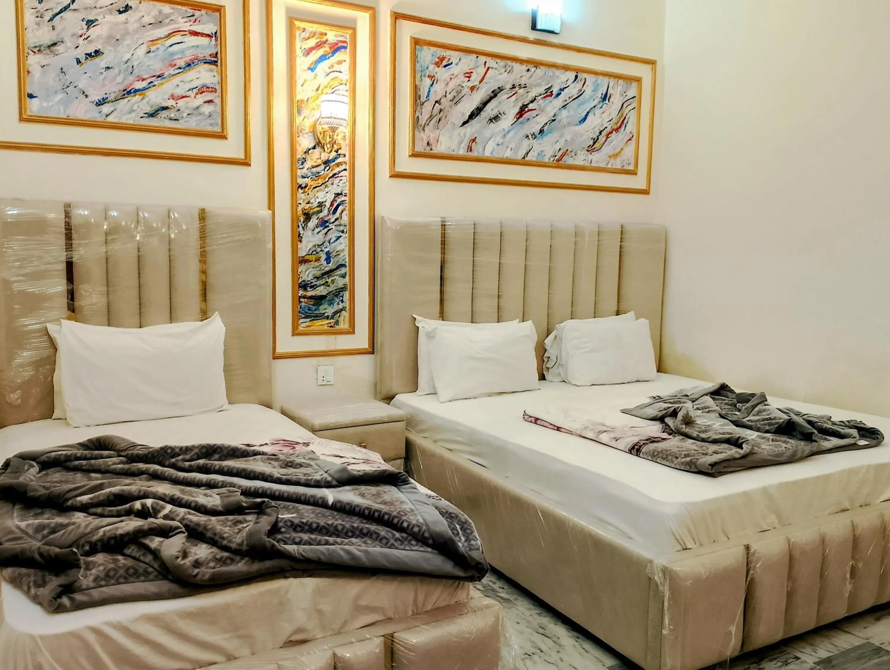 Bed in Uk Family Lodge