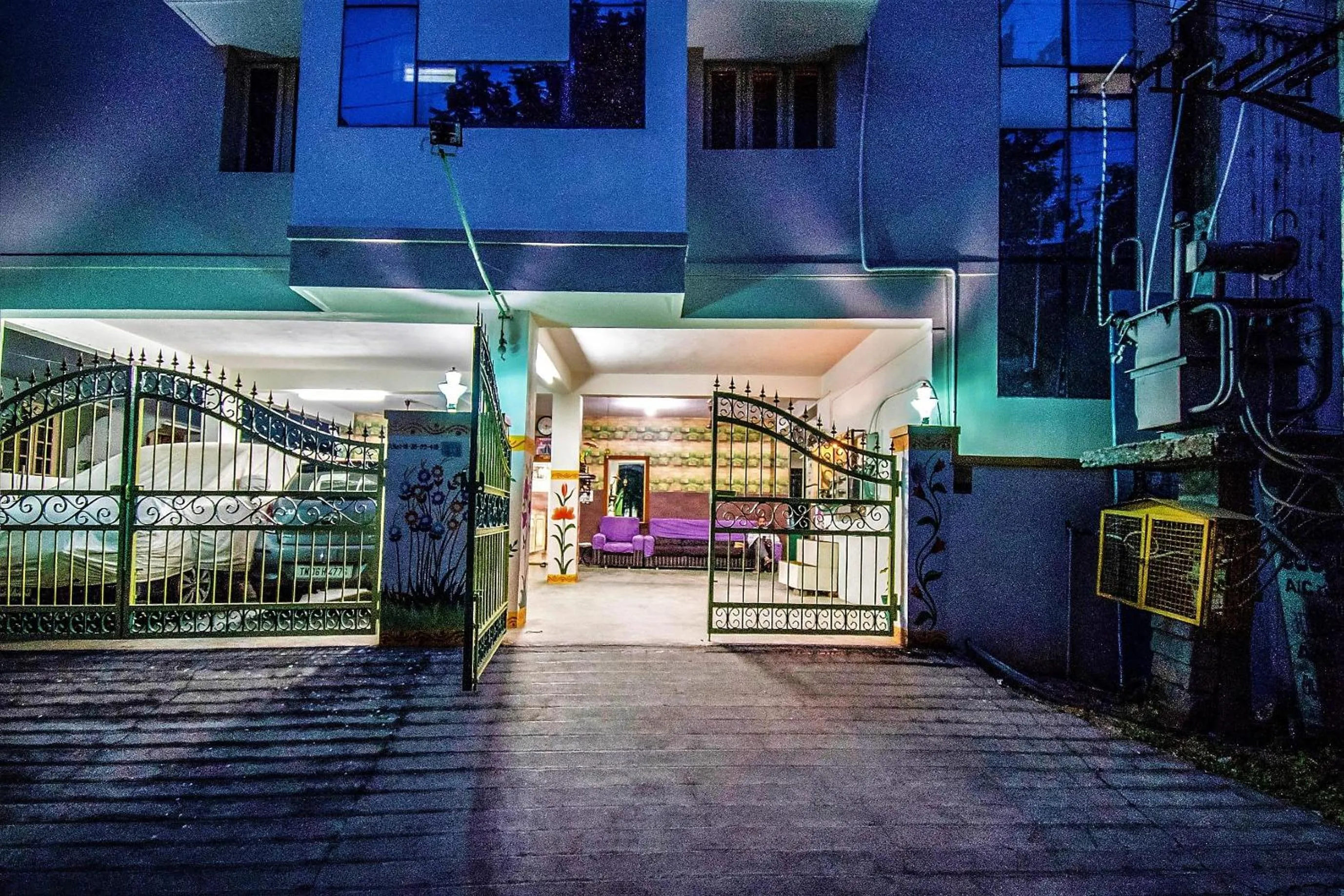 Facade/entrance in FabHotel Aditya Yatri Nivas - Nr Tirupati Railway Station