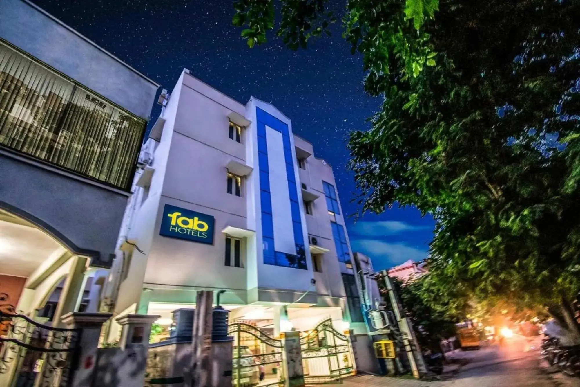 Property building in FabHotel Aditya Yatri Nivas - Nr Tirupati Railway Station Property building in FabHotel Aditya Yatri Nivas - Nr Tirupati Railway Station