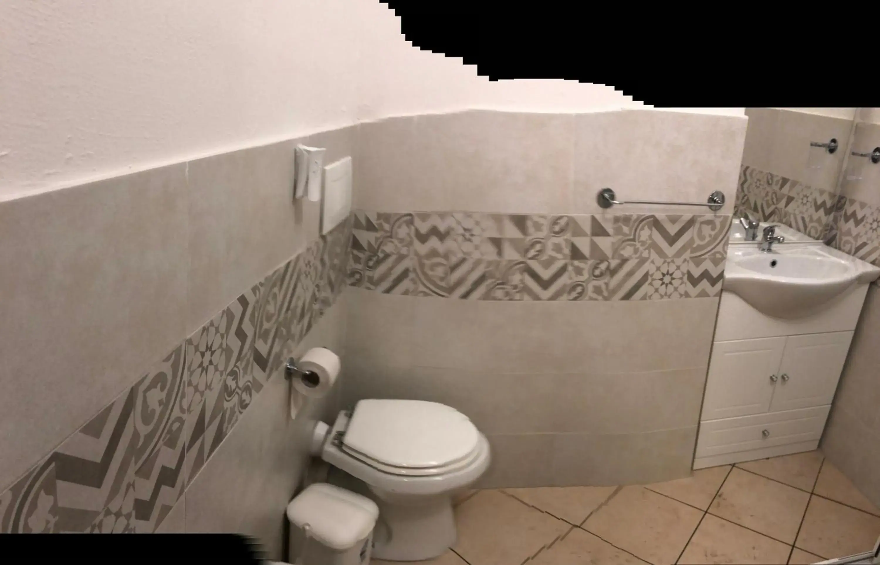 Double Room with Private Bathroom - single occupancy in Villa Diana affitta camere Double Room with Private Bathroom - single occupancy in Villa Diana affitta camere