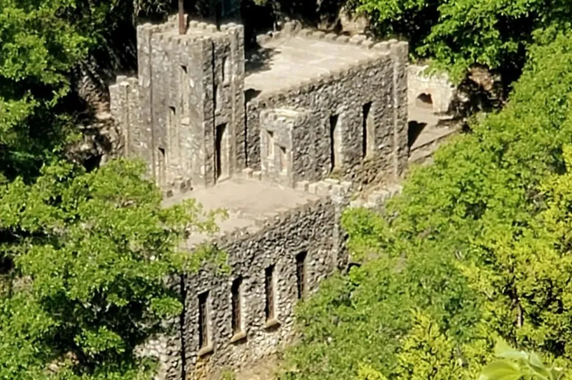 Nearby landmark in Cedarvale Cabins Turner Falls