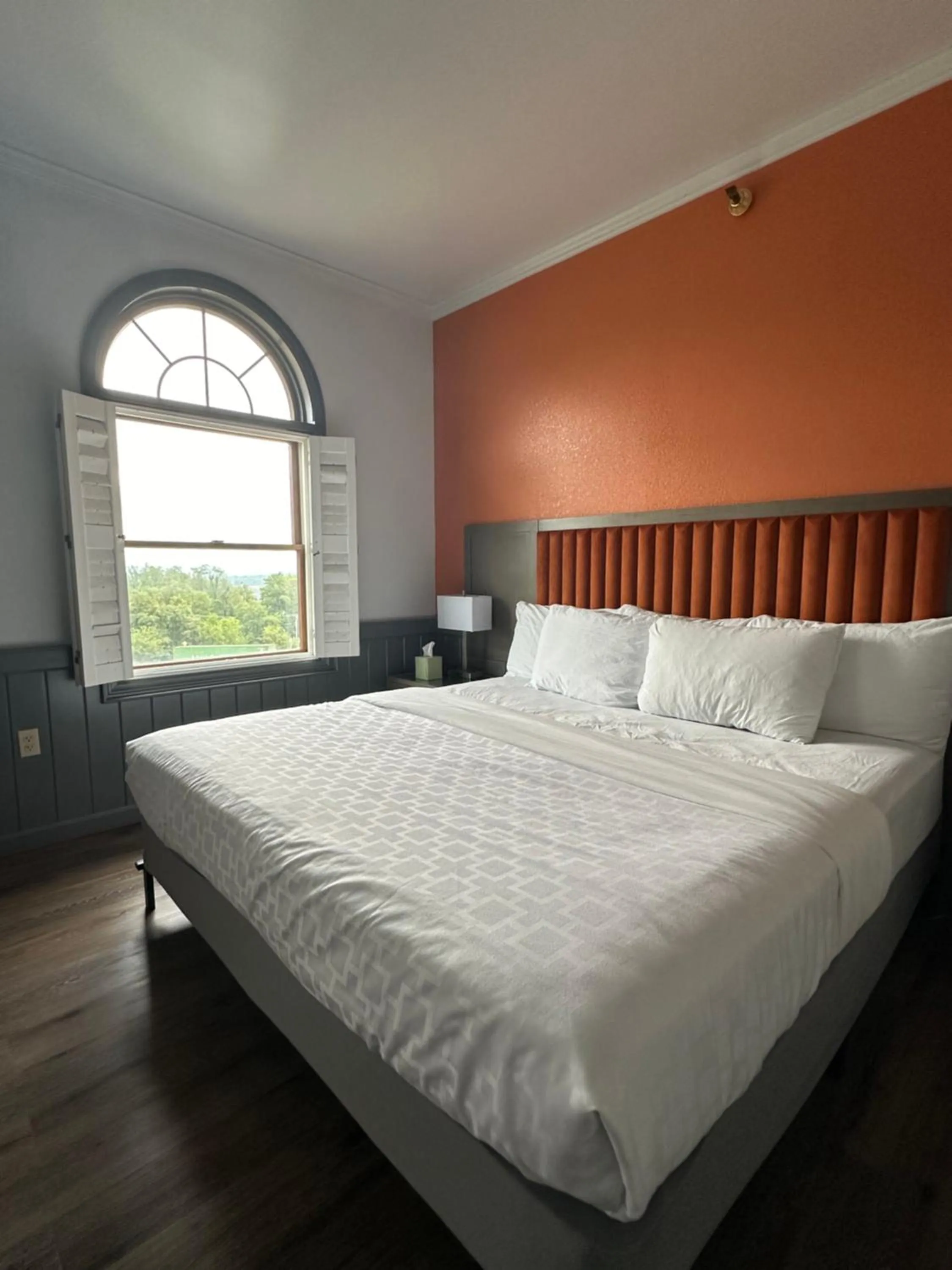 Bed in Inn at Mountainview