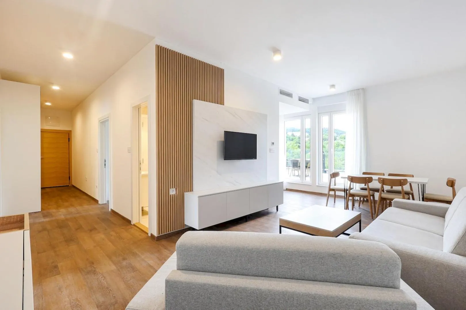 TV and multimedia in Apartmani Fruški Cvet - Fruške Terme