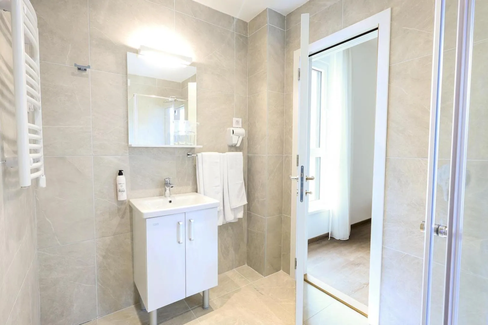 Shower in Apartmani Fruški Cvet - Fruške Terme