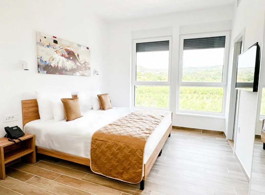 Natural landscape, Bed in Apartmani Fruški Cvet - Fruške Terme